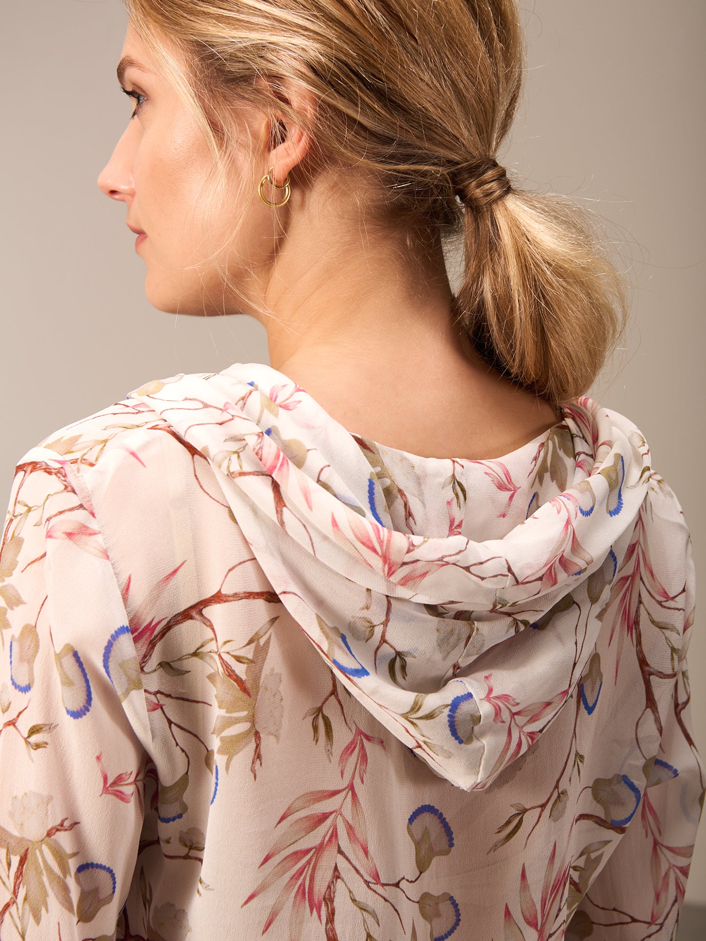blouse à capuche