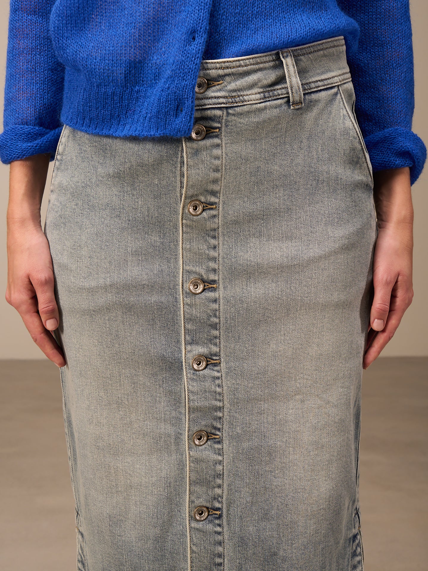 Denim skirt