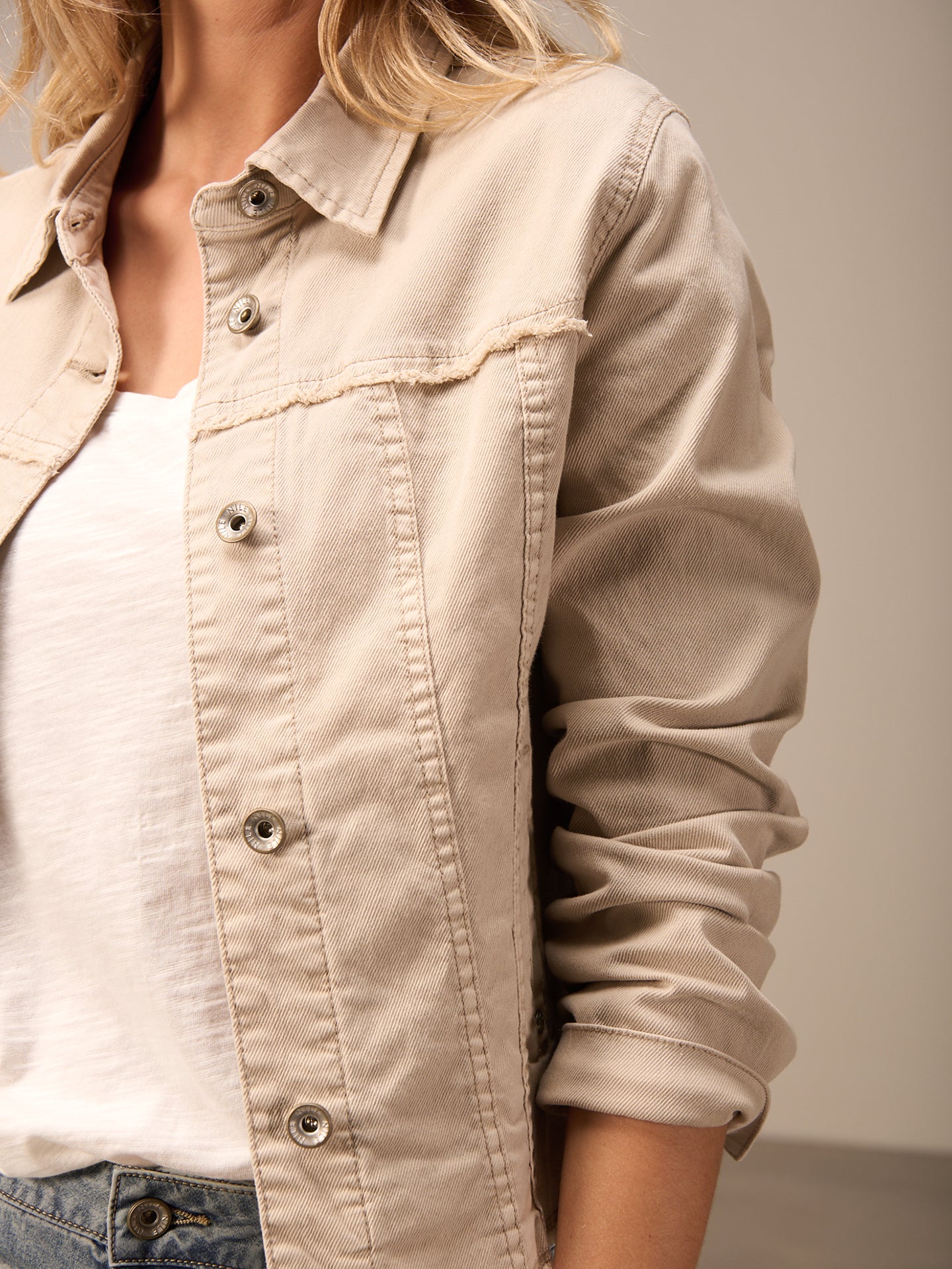 Light jacket