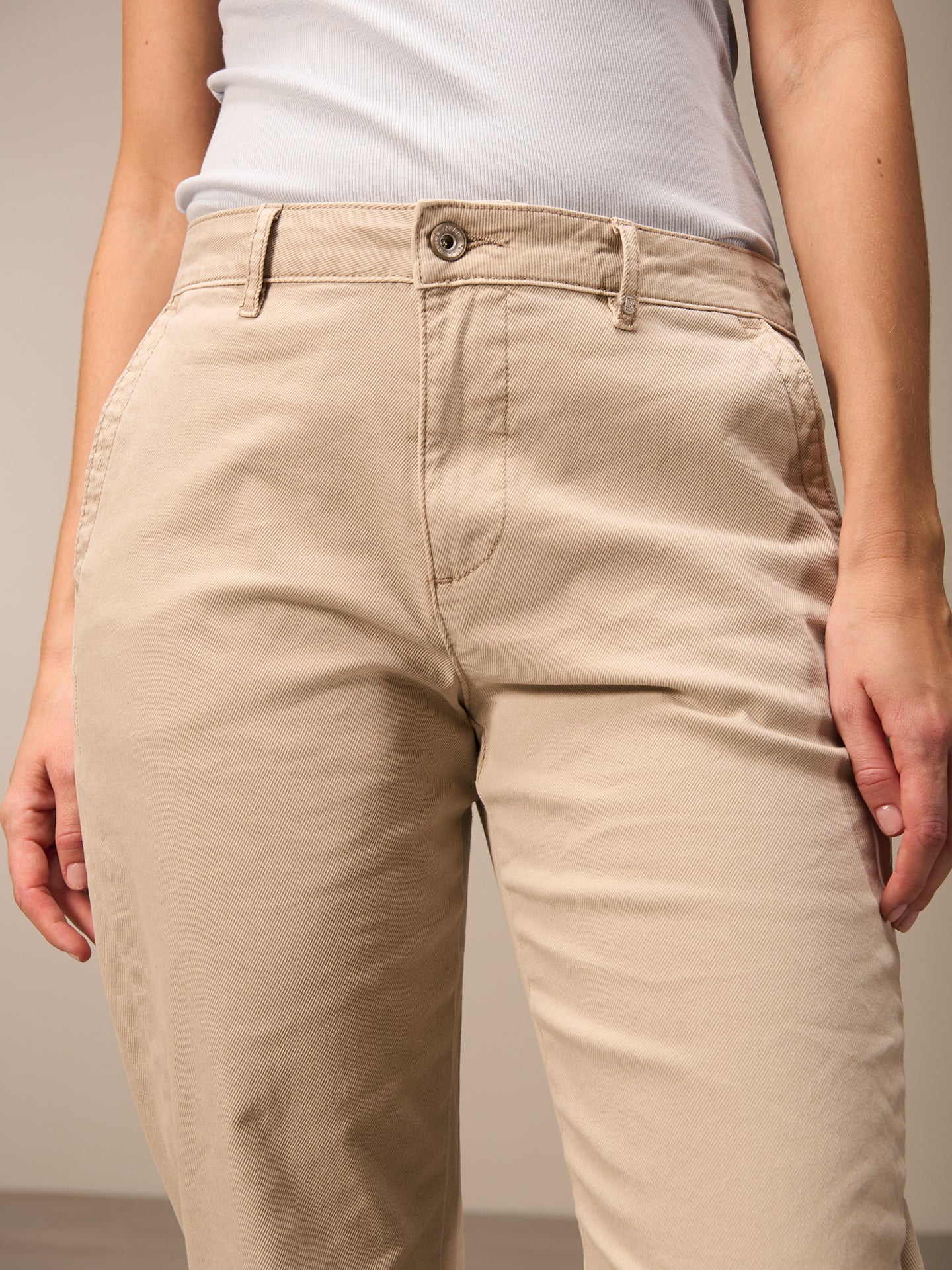 Chinos