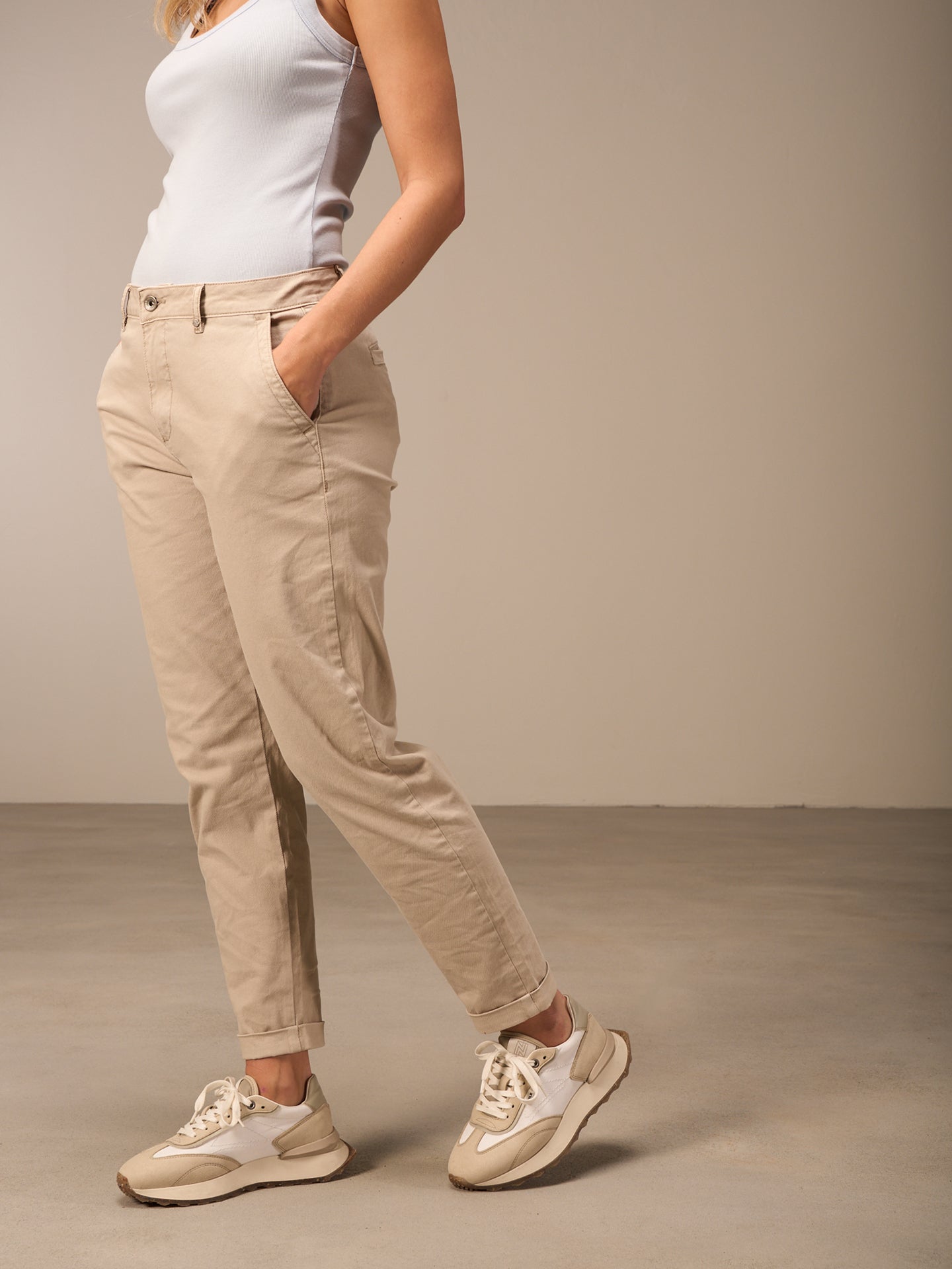 Chinos