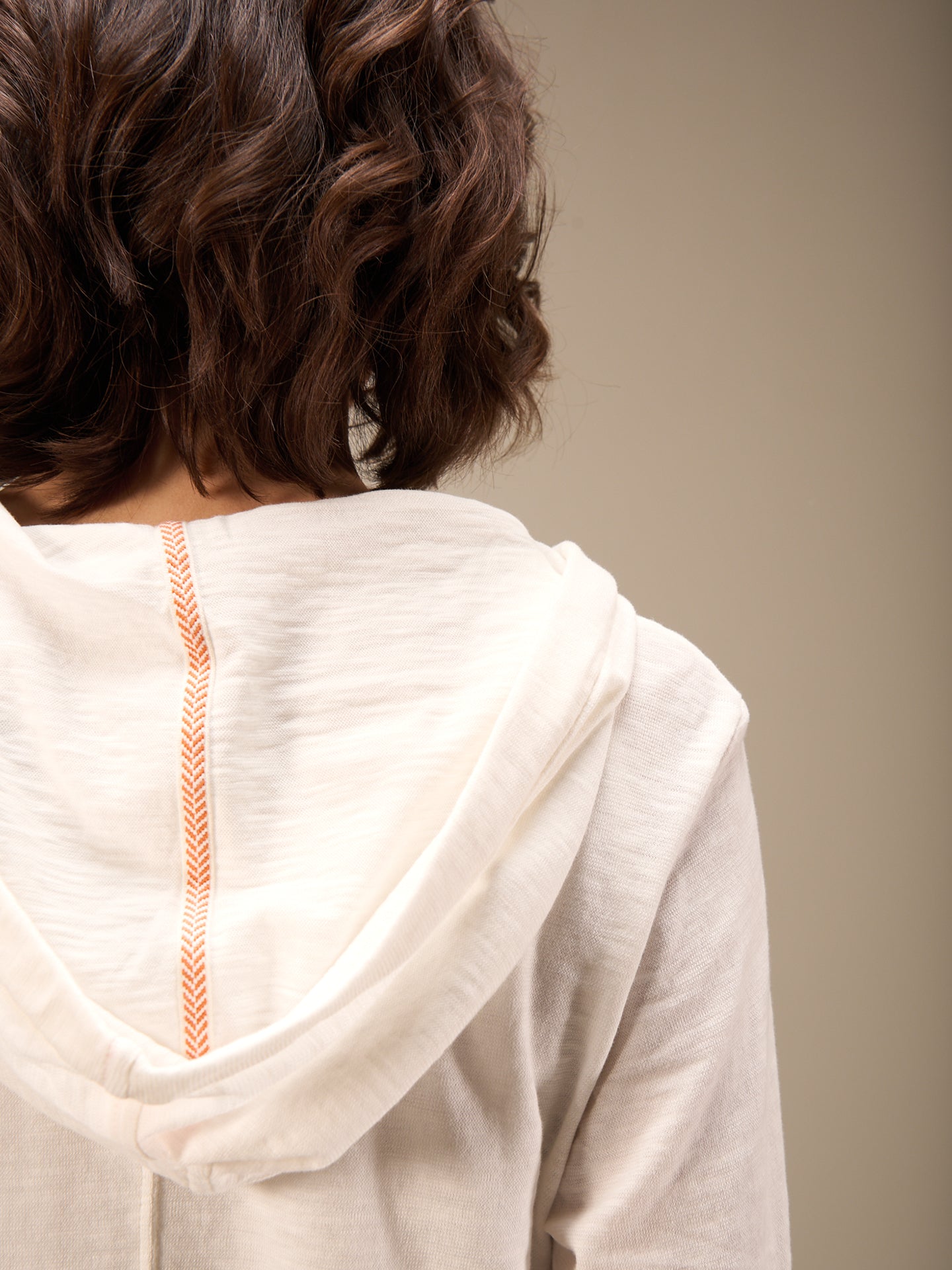 Sweatjacke mit Kapuze