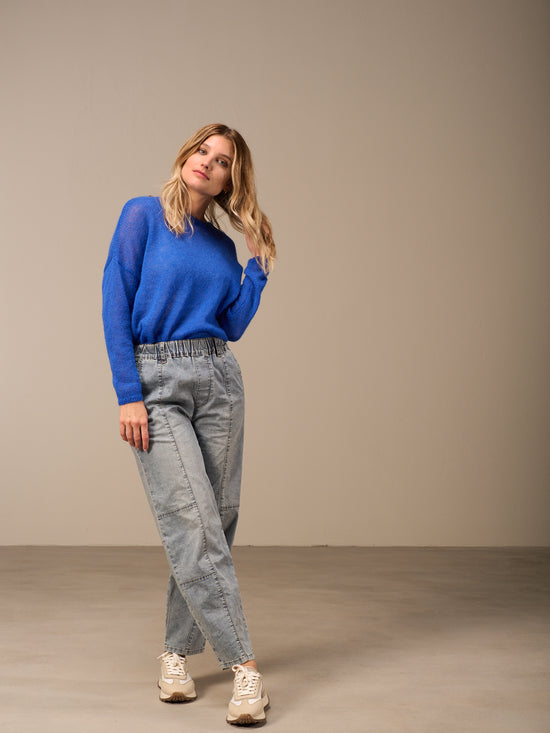 Jeans with elastic waistband