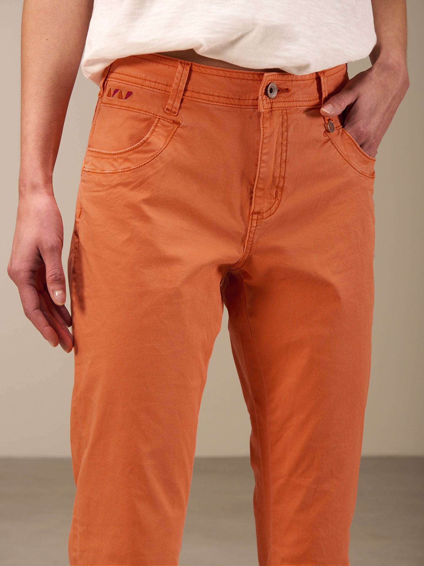 Regular pants