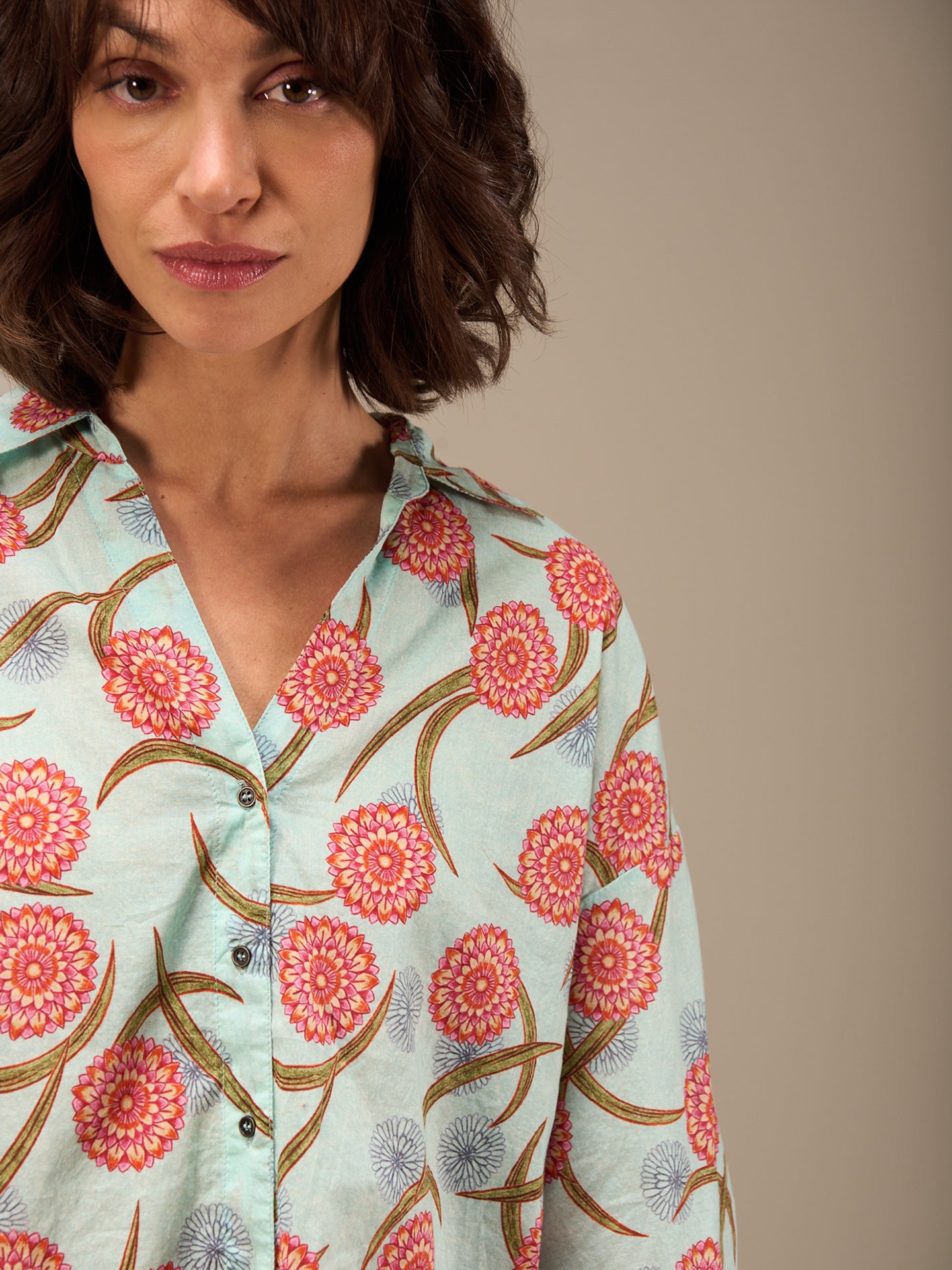 Bluse mit Knopfleiste