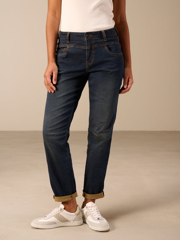 Tapered jeans