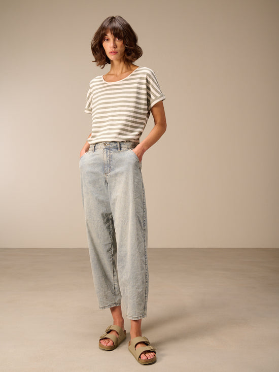 Barrel-leg jeans