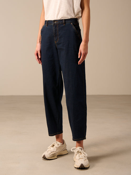 Barrel-leg jeans