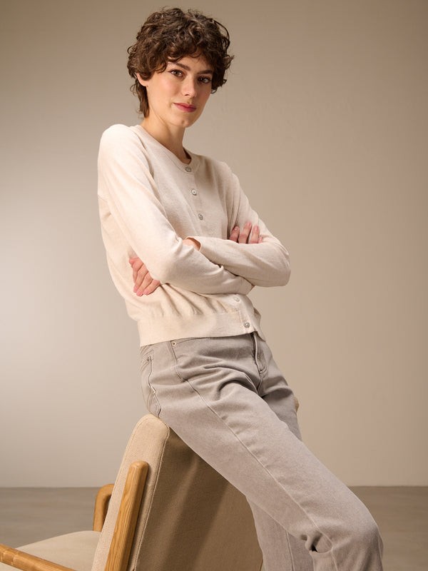 Round-neck cardigan