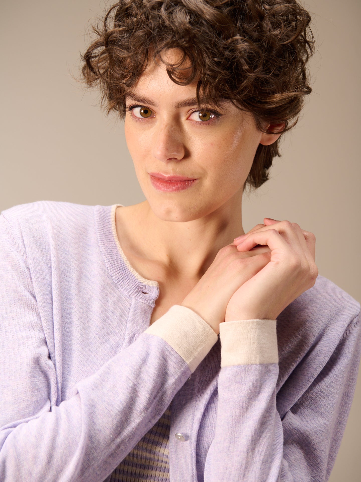 Round-neck cardigan