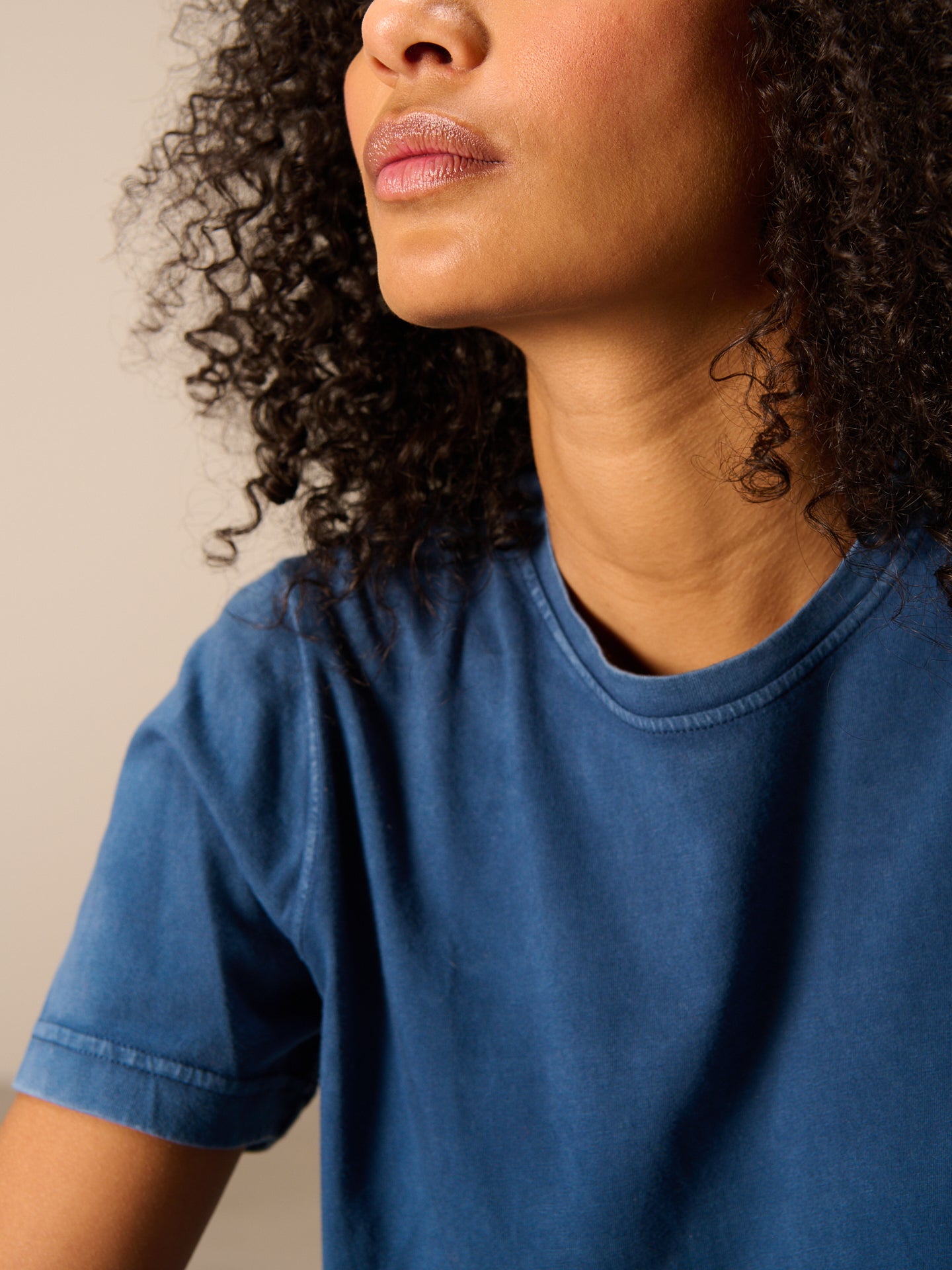 Round-neck shirt