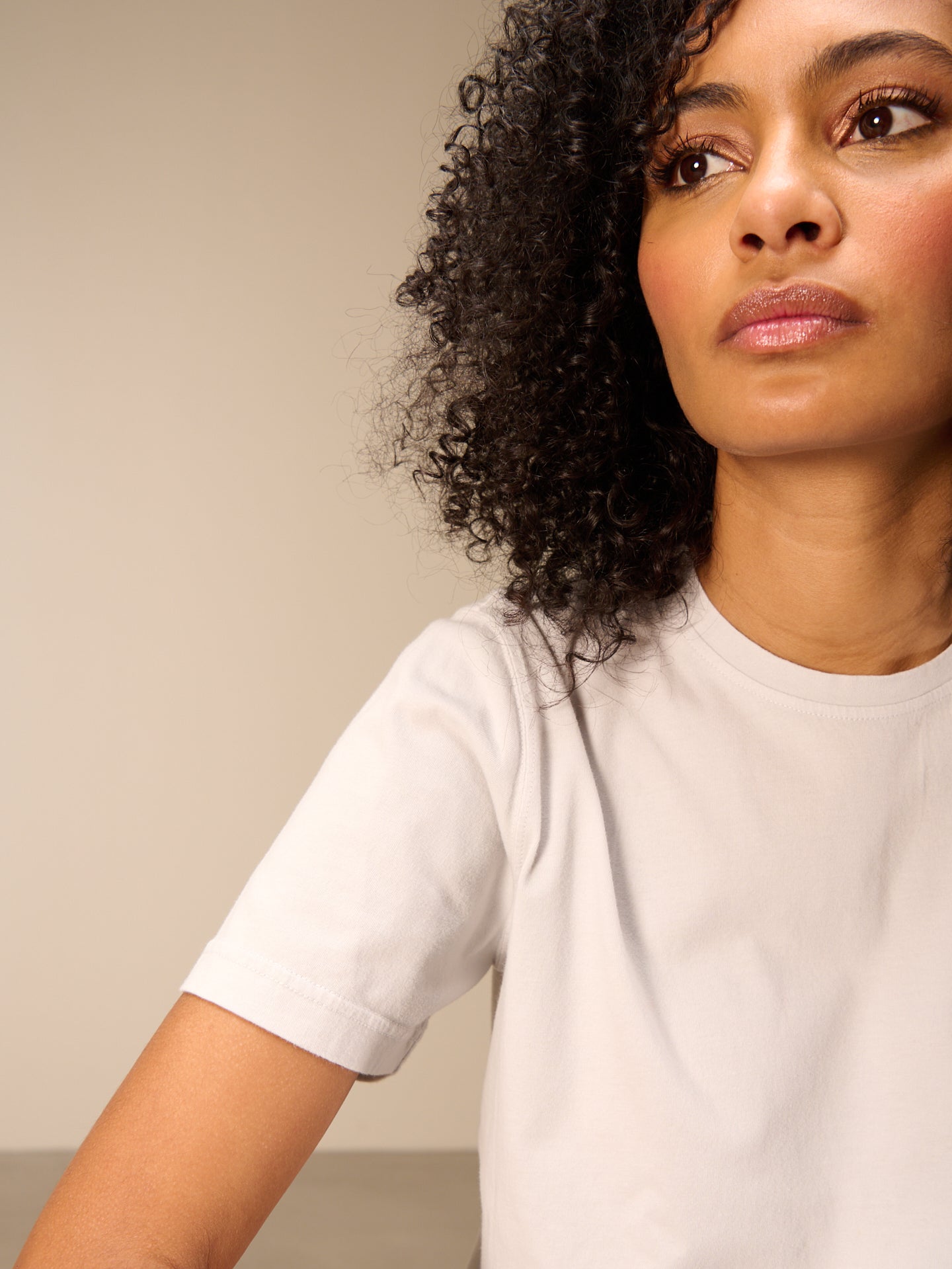 Round-neck shirt