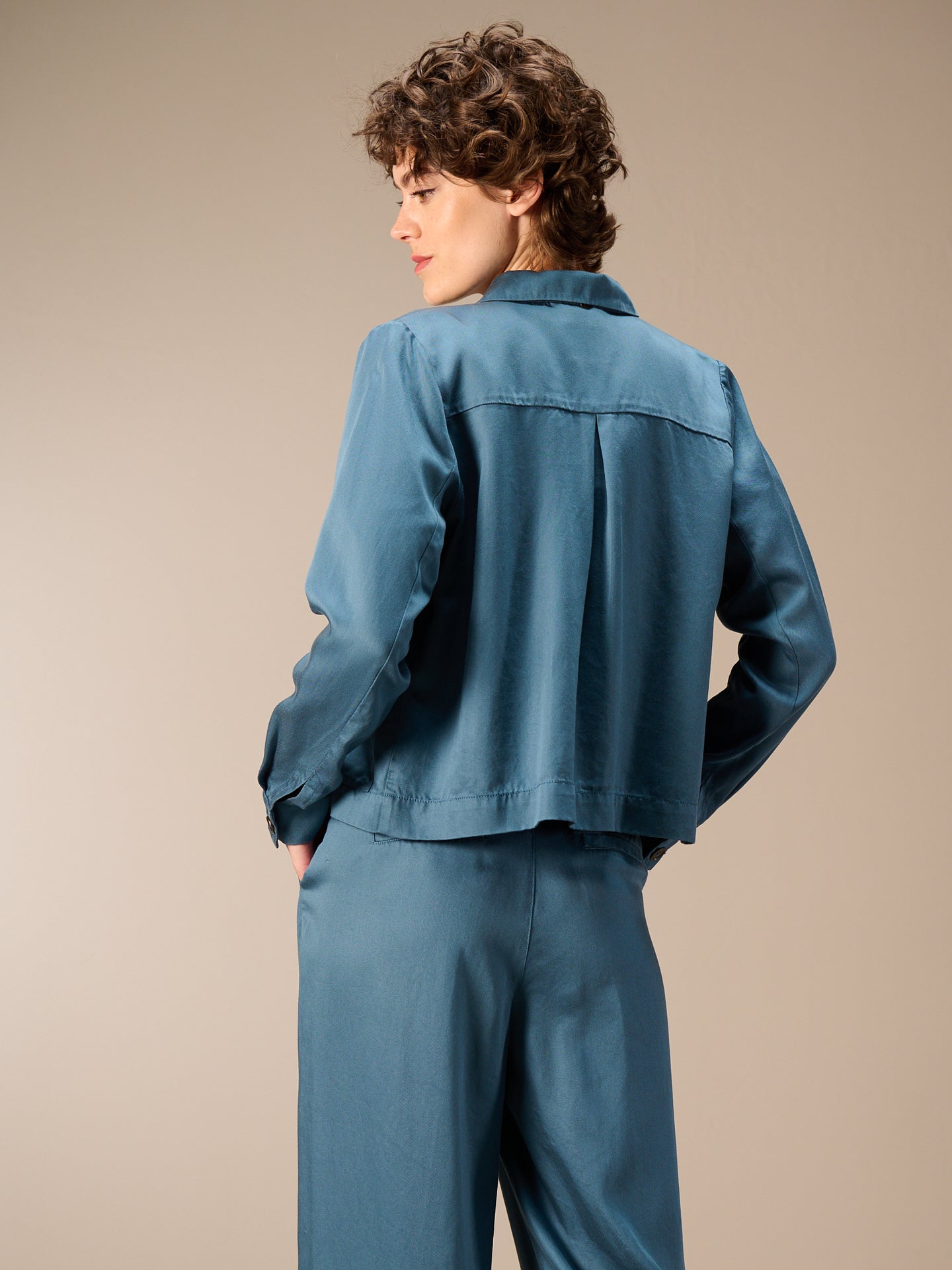 Light jacket