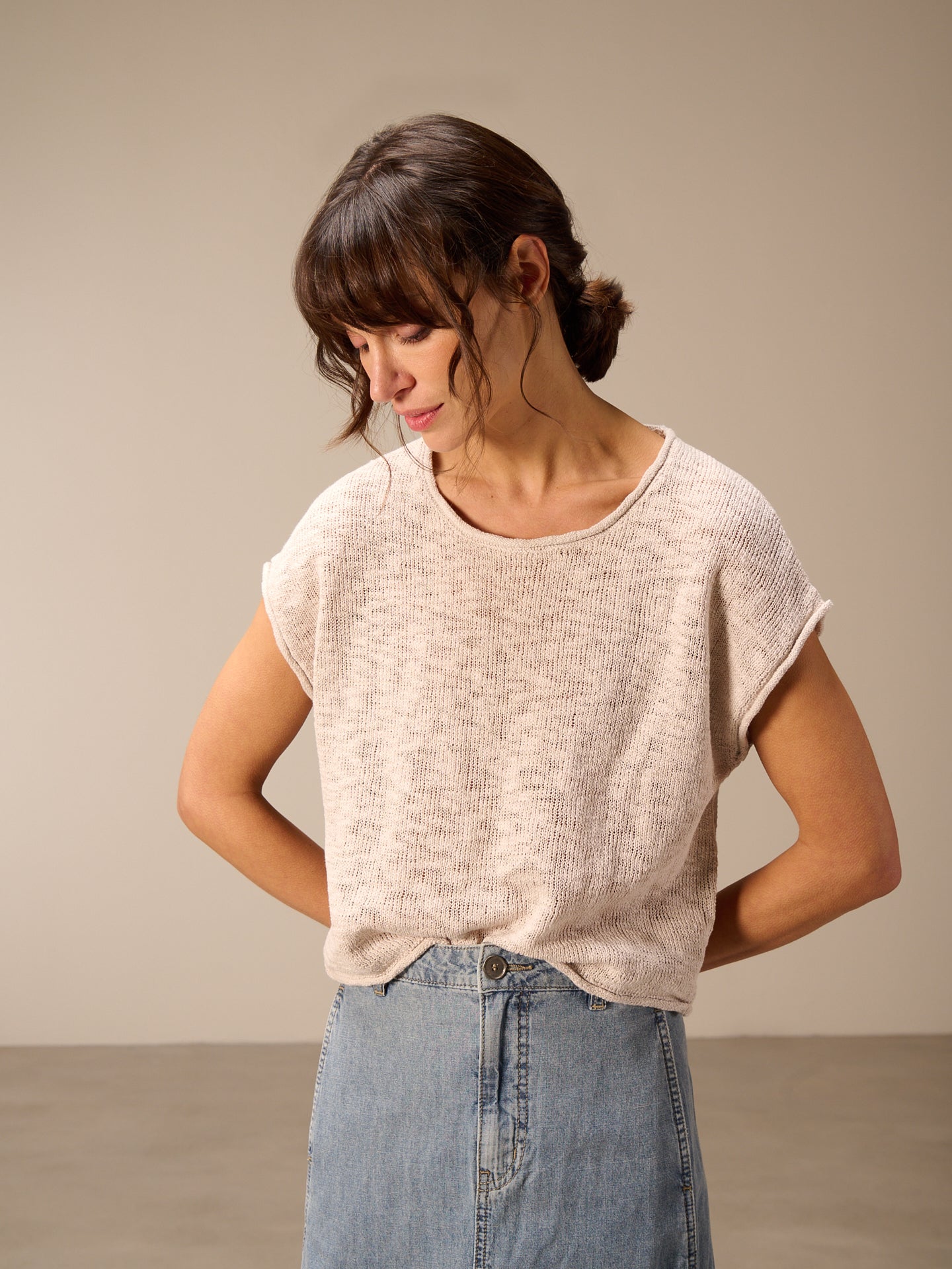 Knitted sweater vest