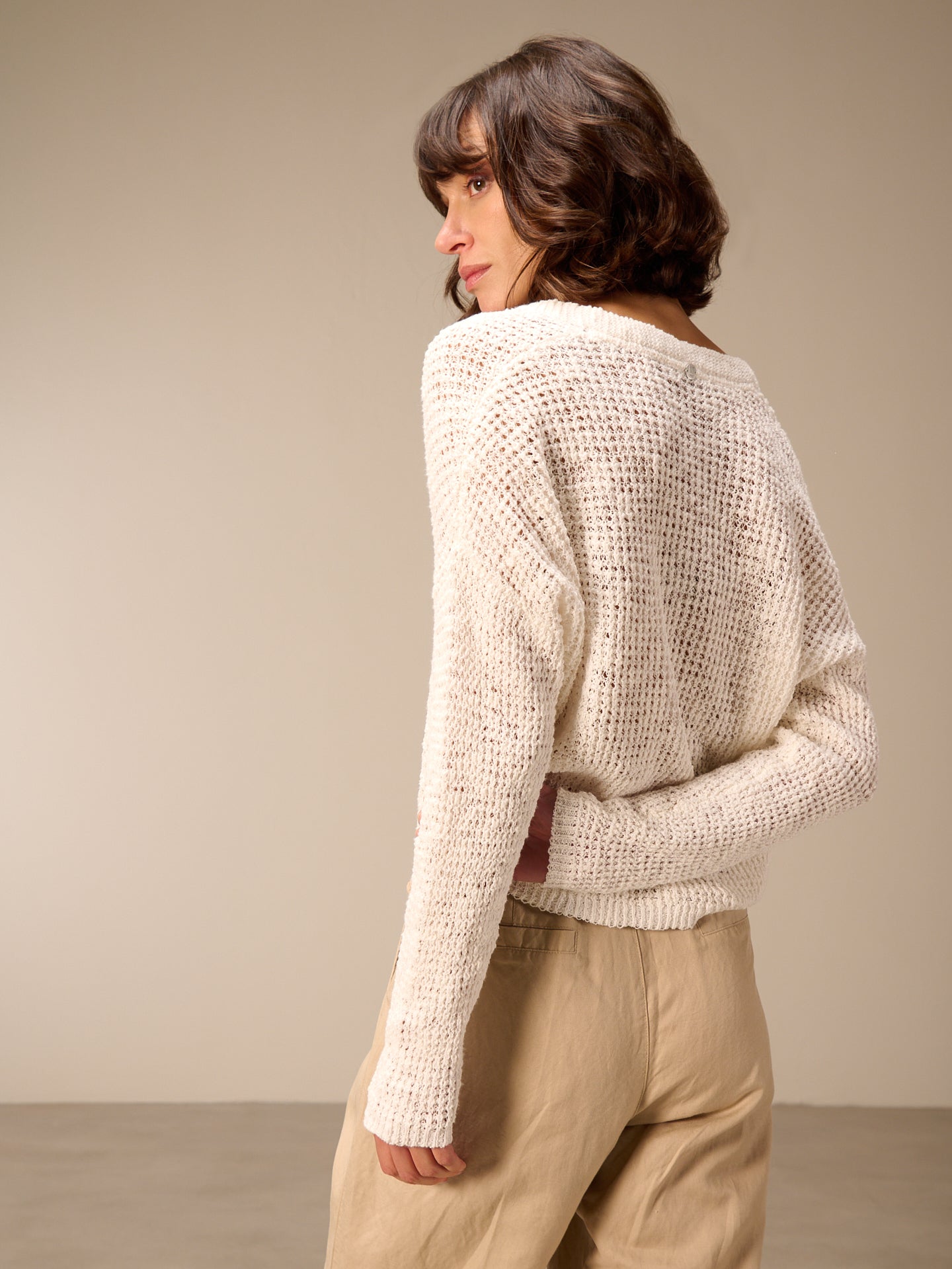 V-neck cardigan