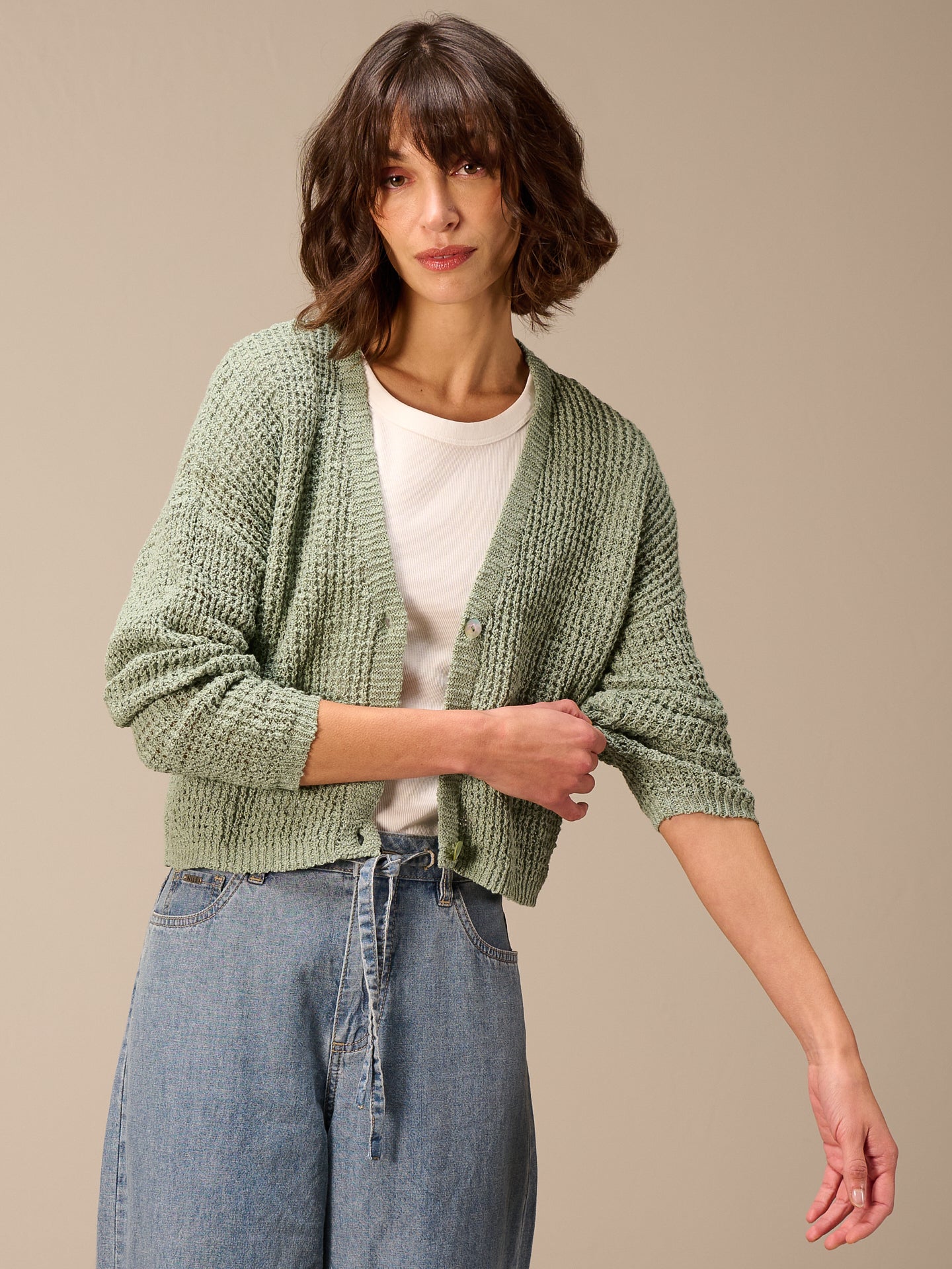 V-neck cardigan
