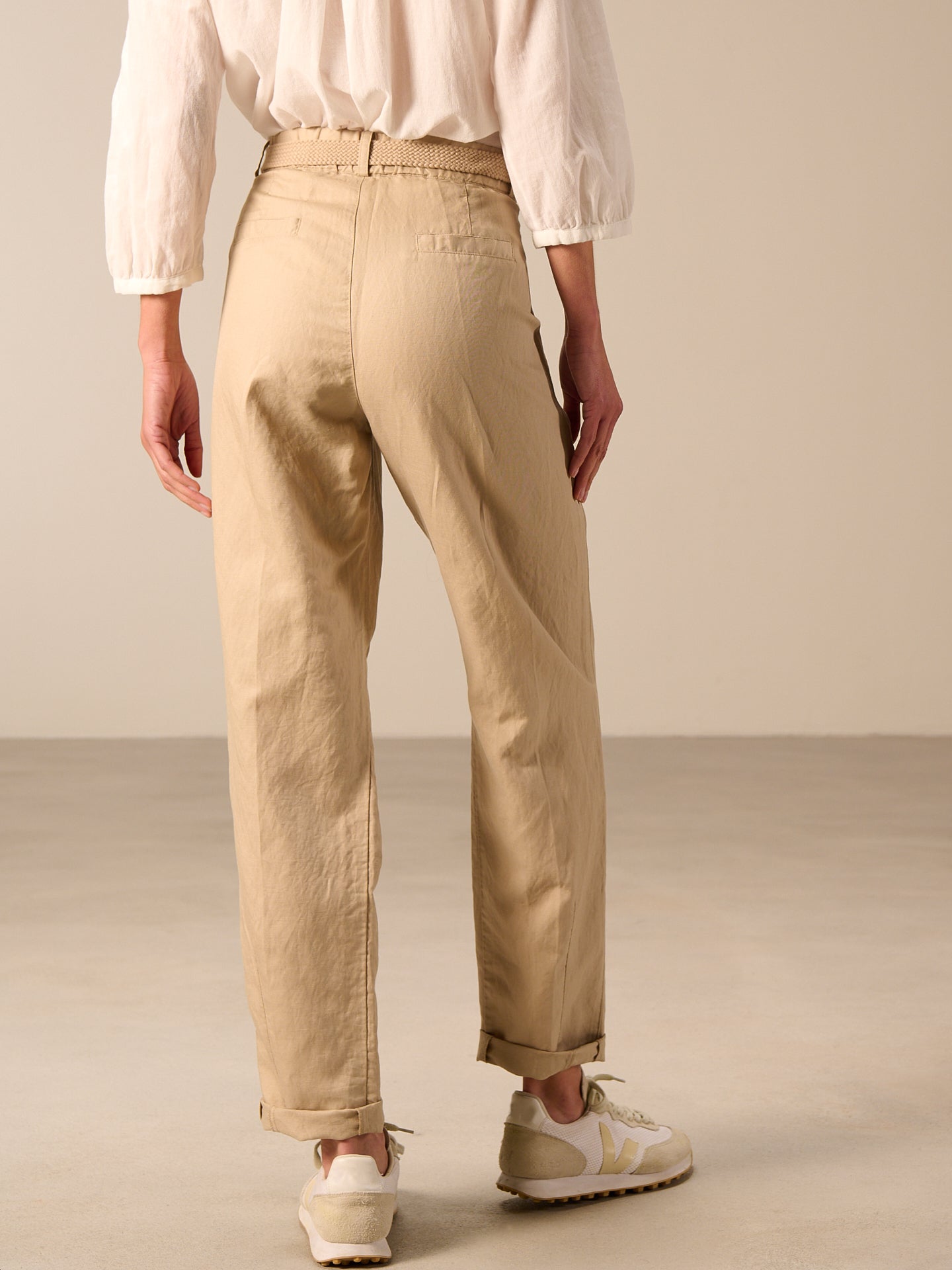 Chinos