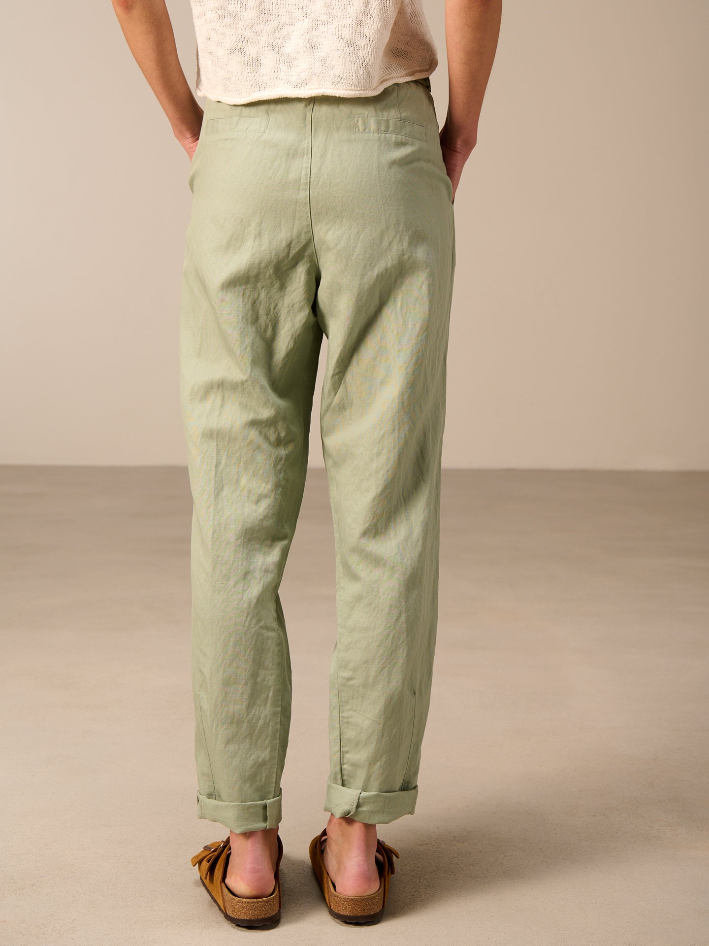 Chinos