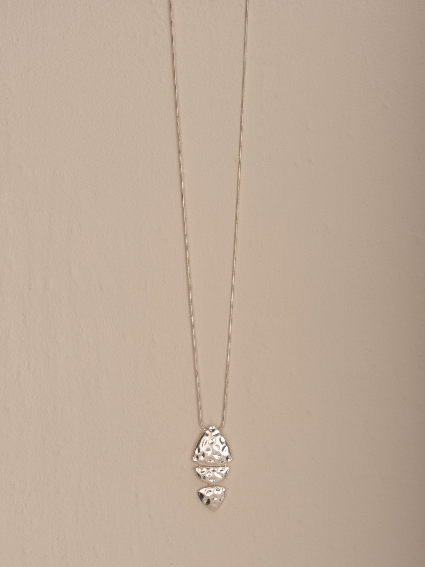 Collana con ciondolo