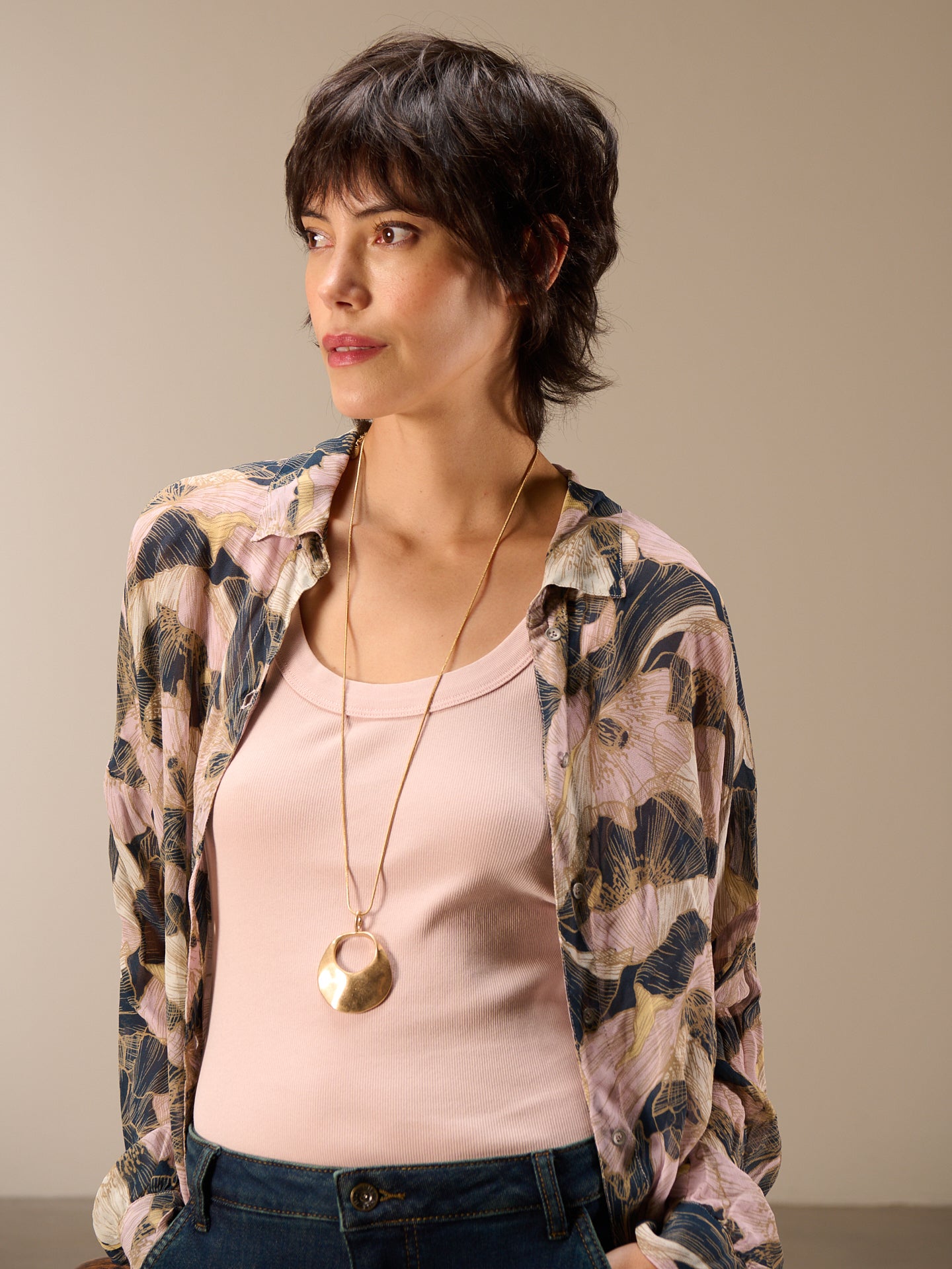 collier avec pendentif