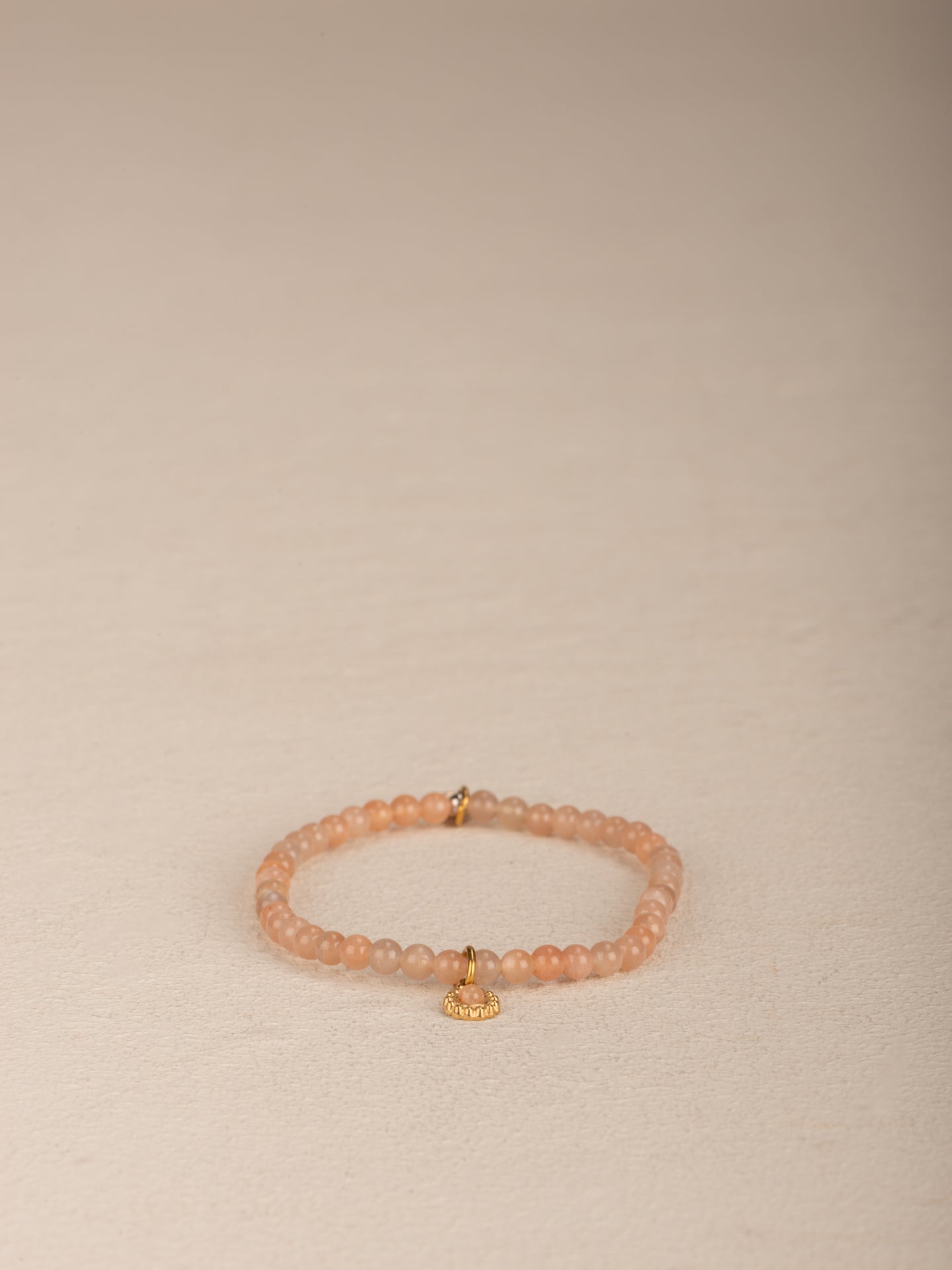 Bracelet with pendant