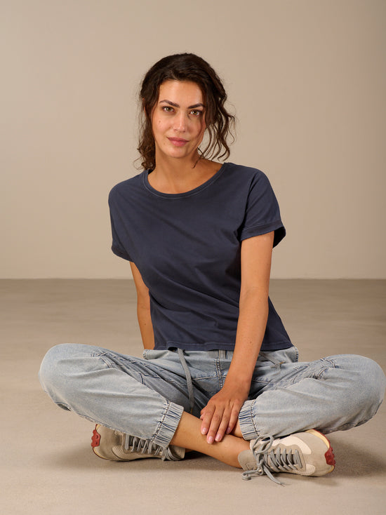 T-shirt à manches coupées raccourcies
