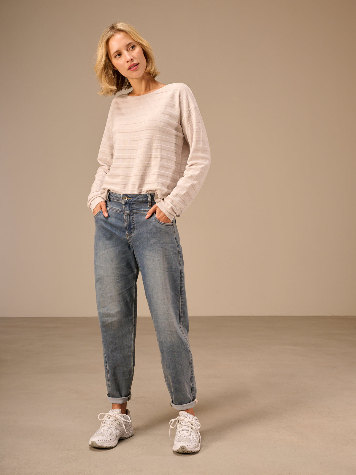 Fine knit sweater