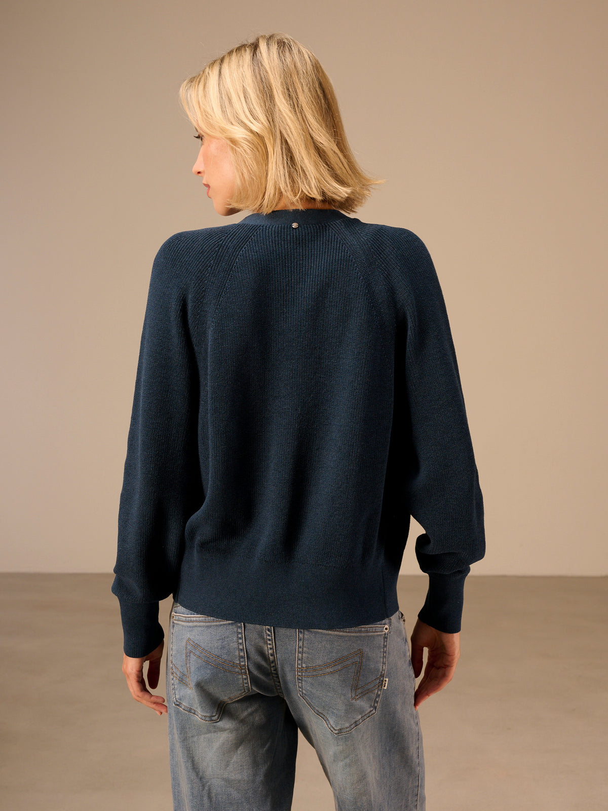 V-neck cardigan