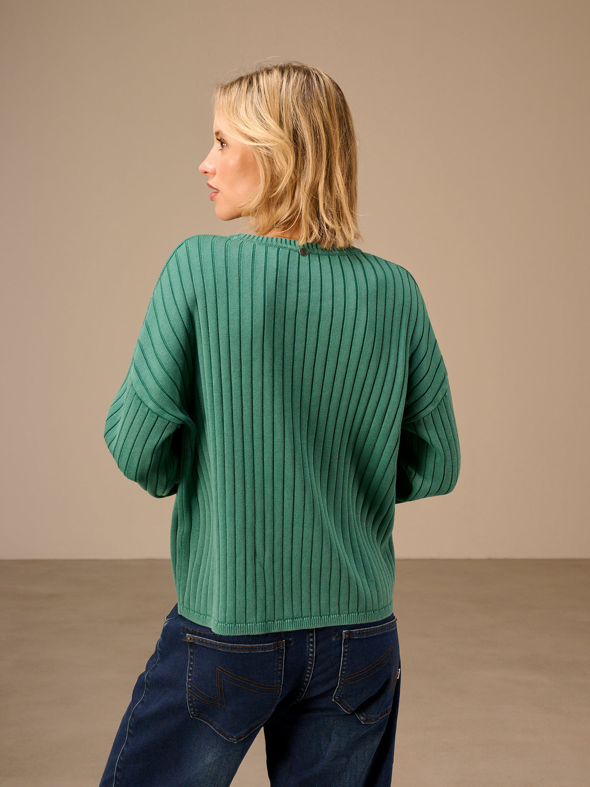 Round-neck sweater
