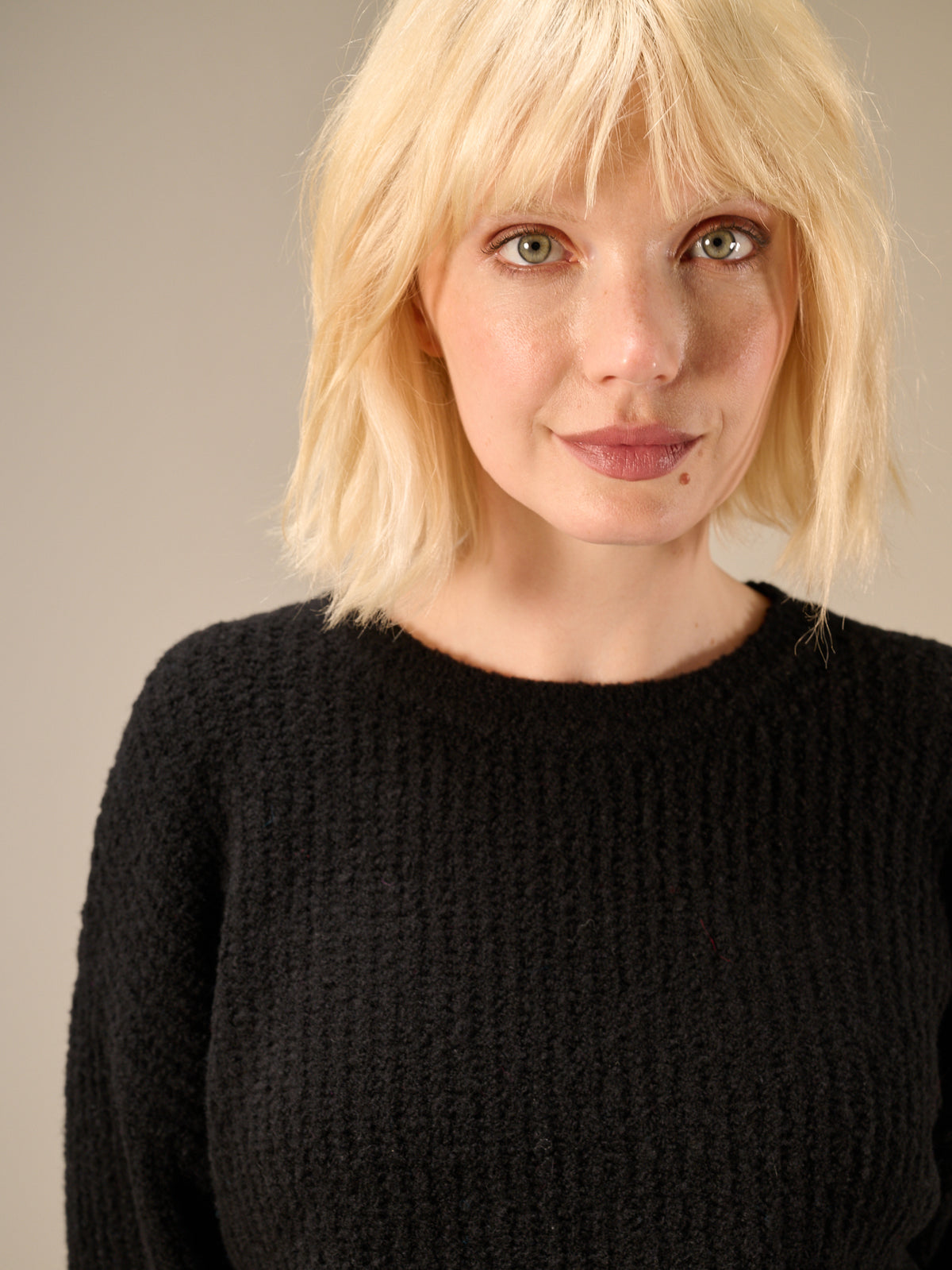 Knitted sweater with wool