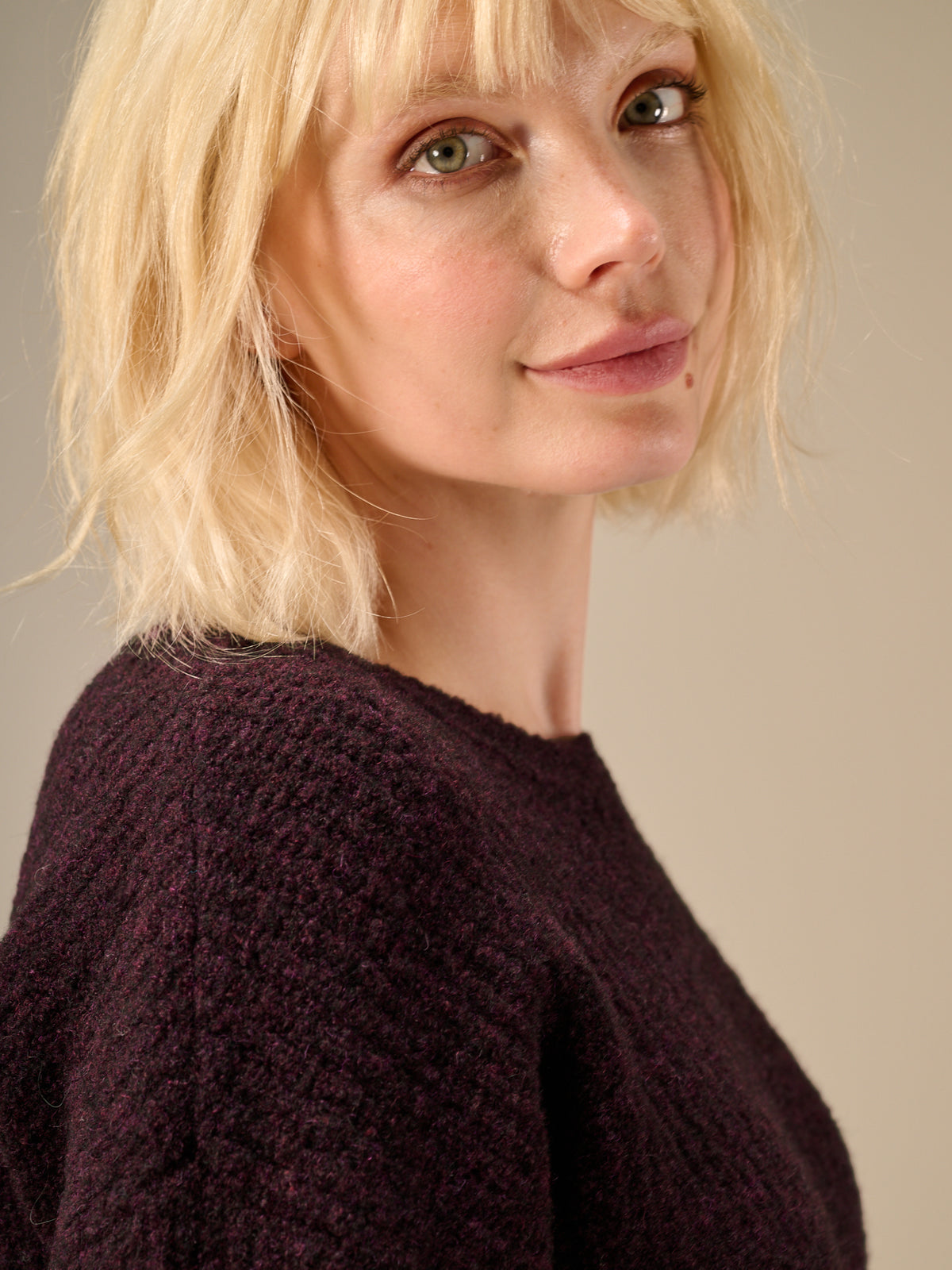 Knitted sweater with wool