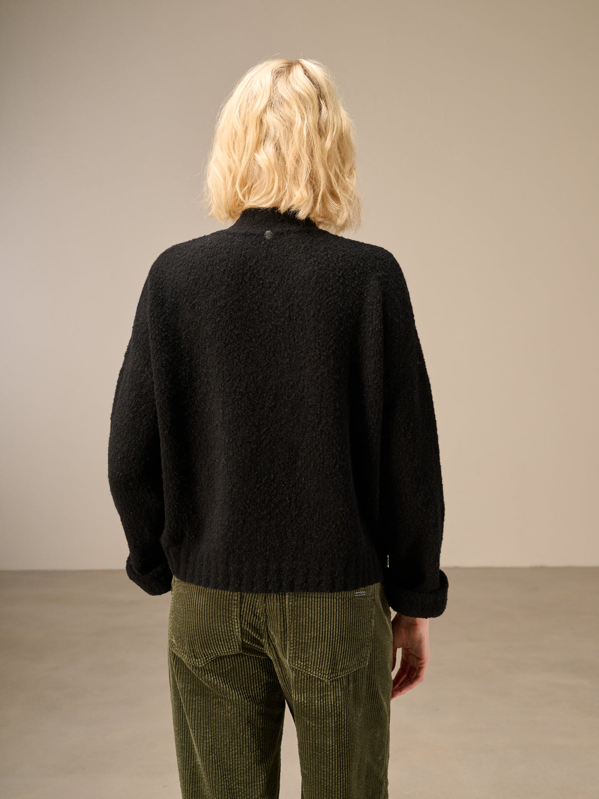 Cardigan with wool