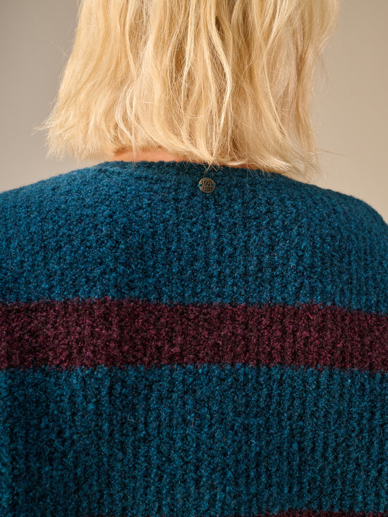 Knitted sweater with wool