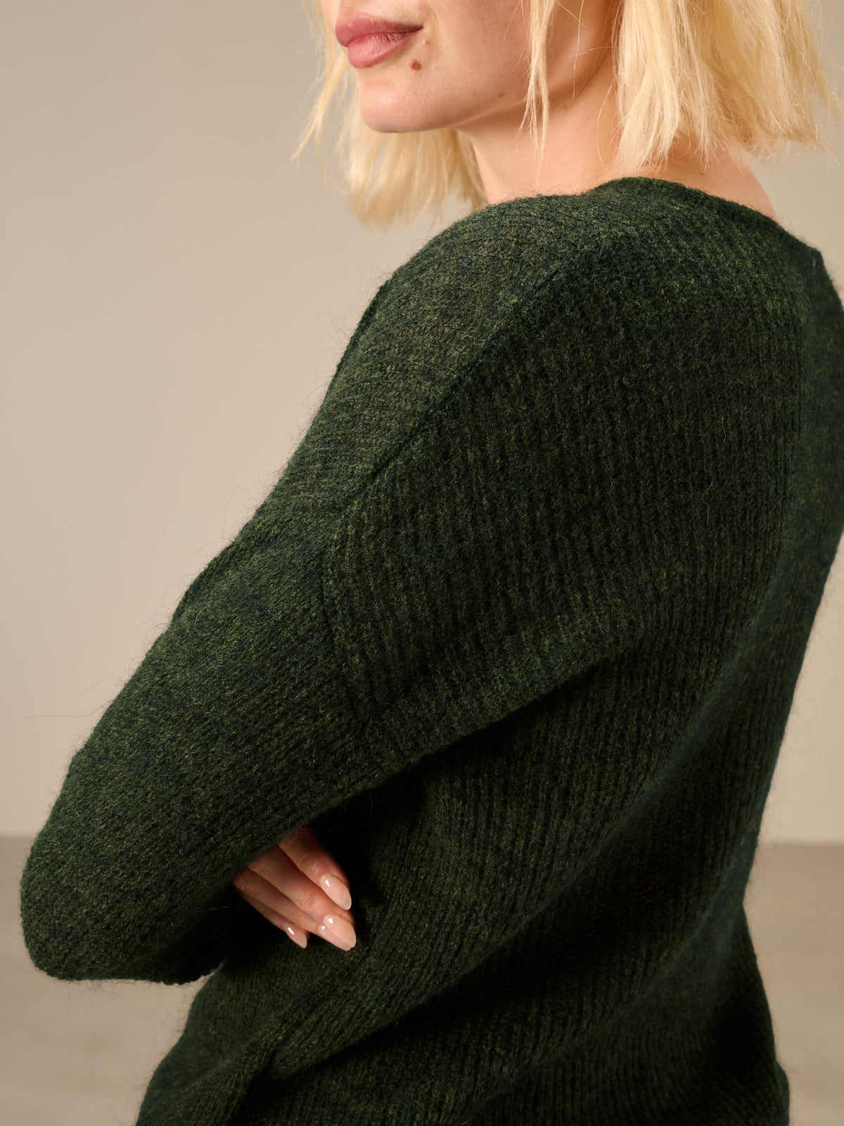 Knitted sweater with wool