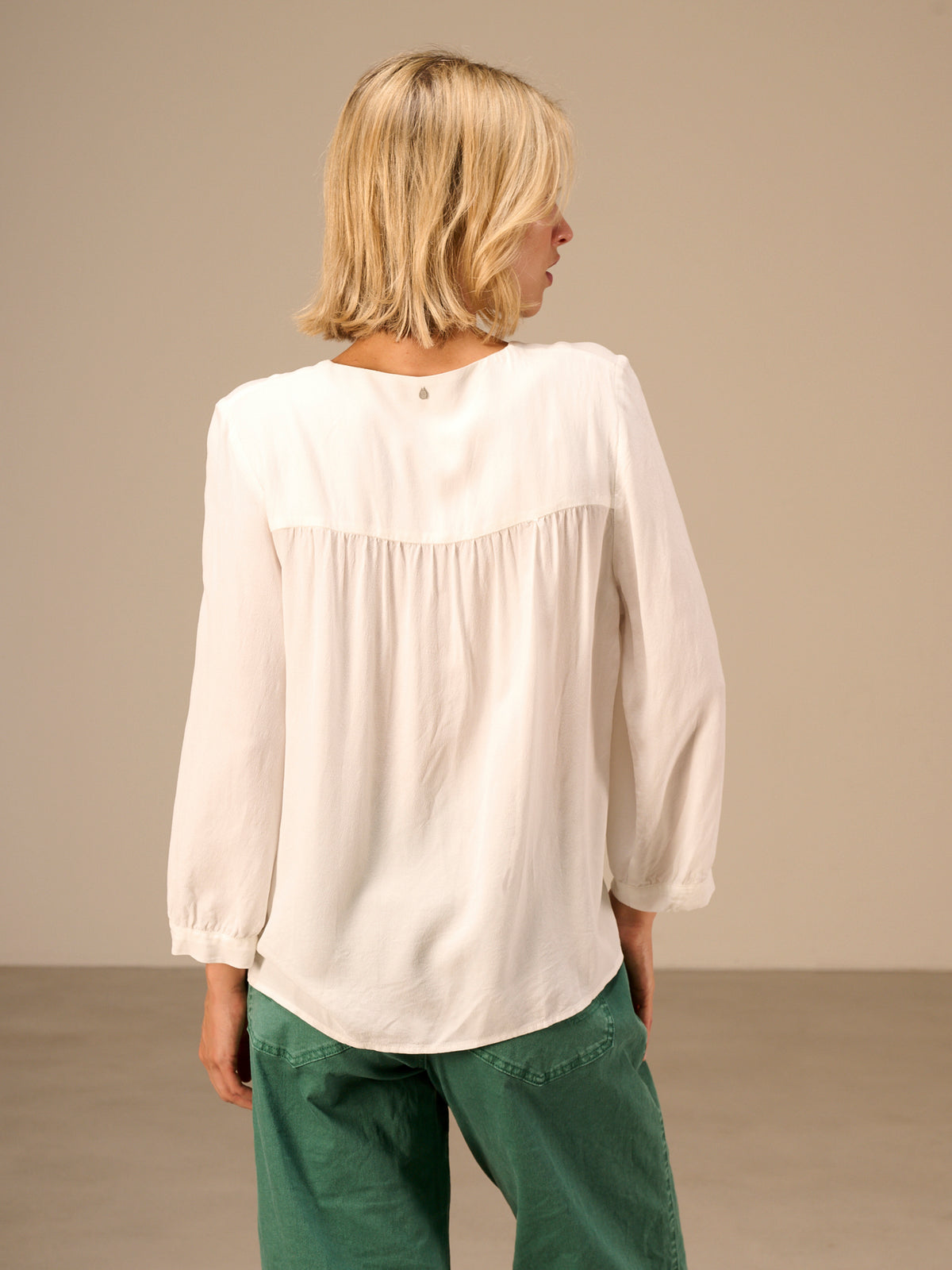 Plain blouse