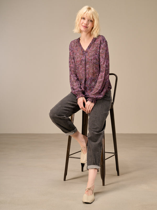 blouse avec col en V