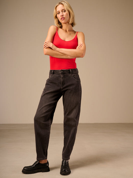 Barrel-leg jeans
