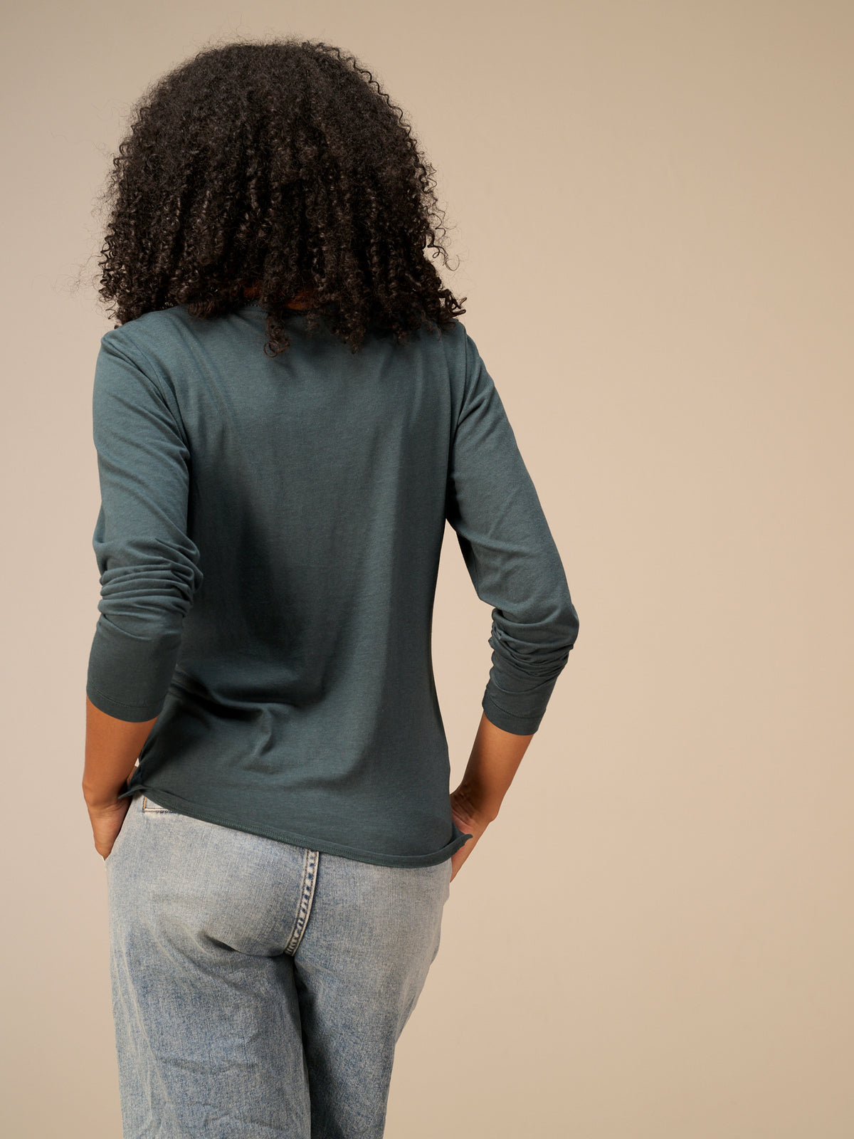Round-neck shirt