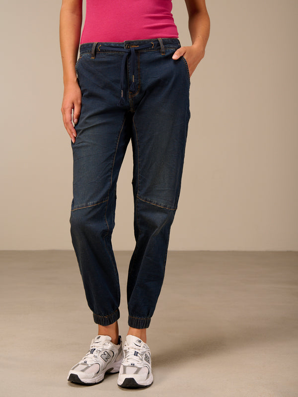 Loose jeans