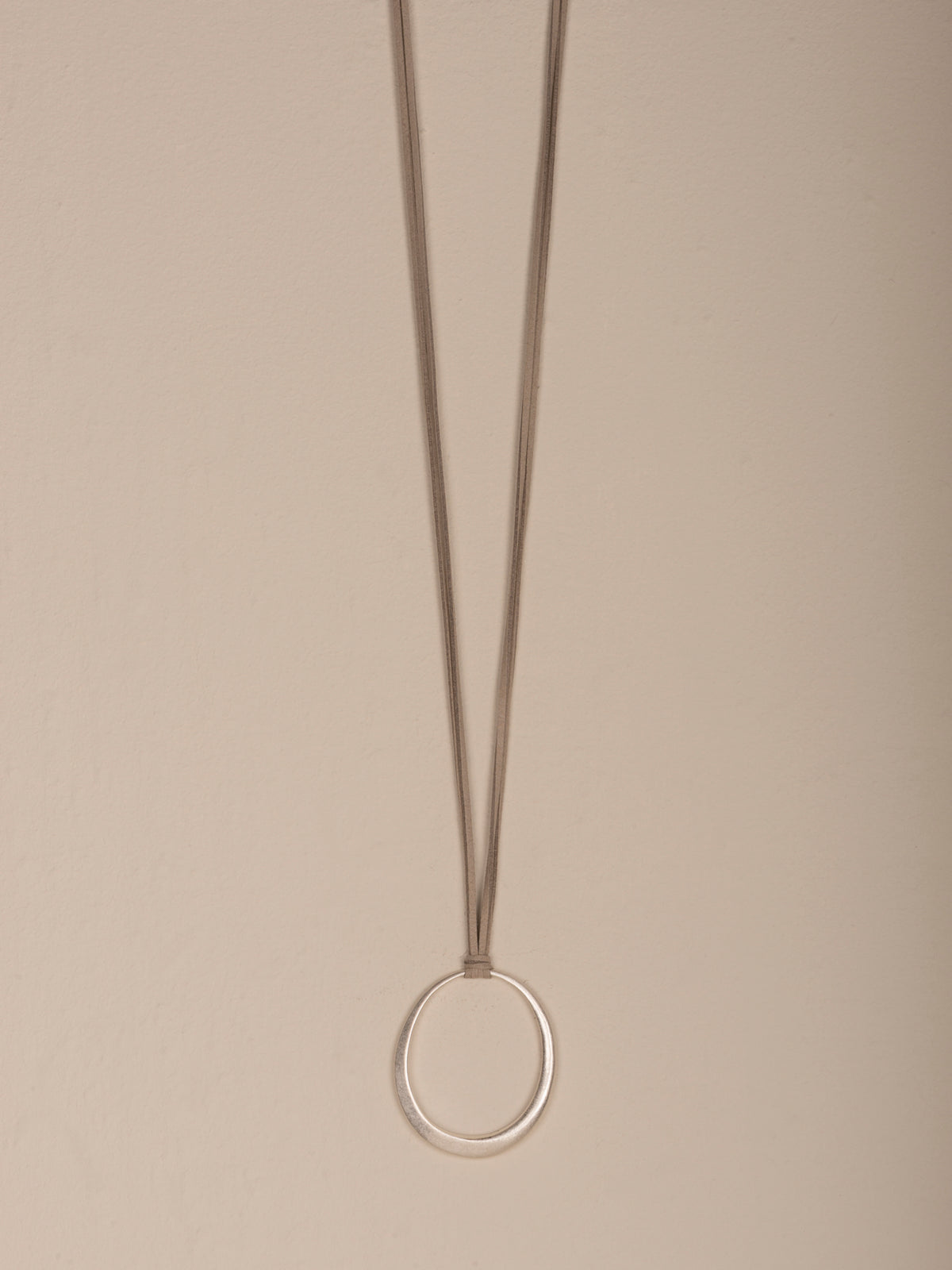 Necklace with pendant