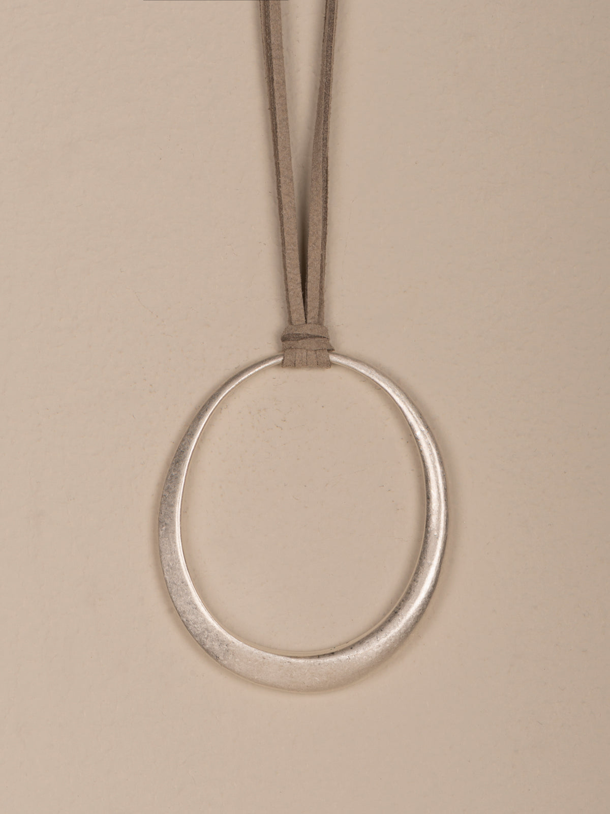 Necklace with pendant