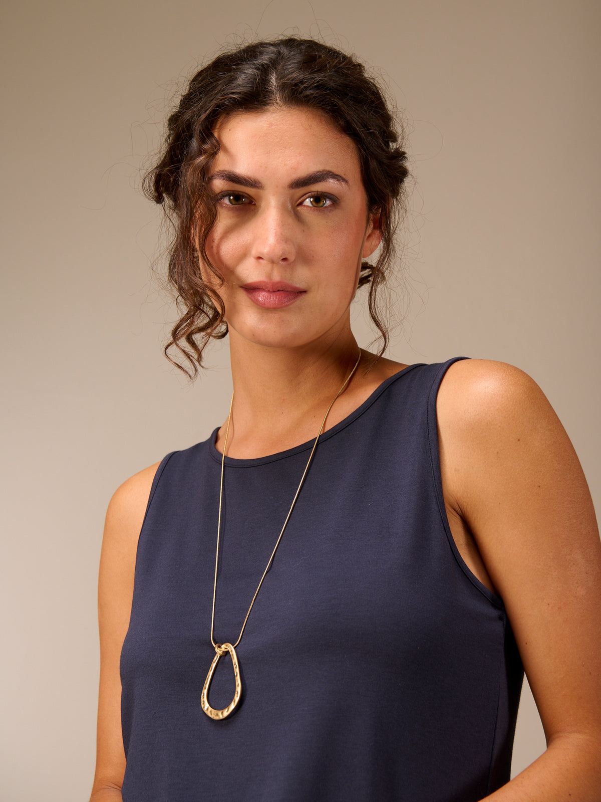 collier avec pendentif