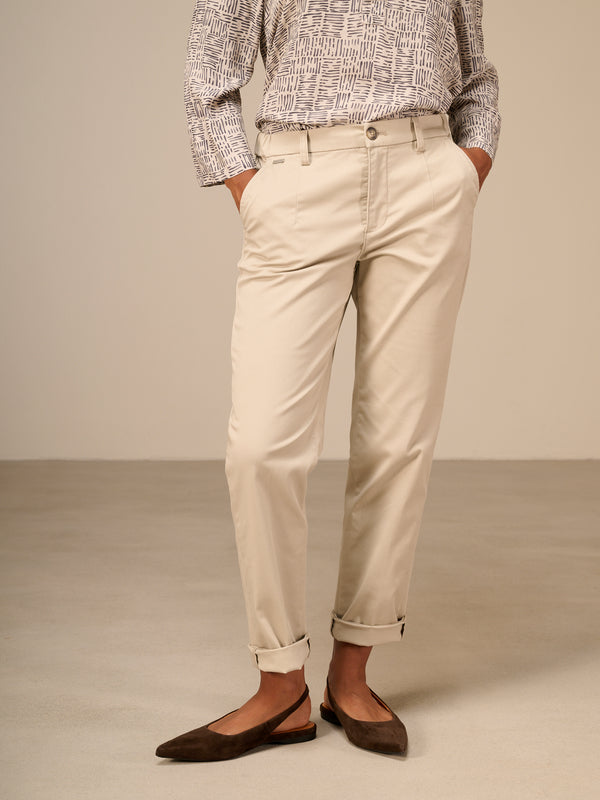 Chinos