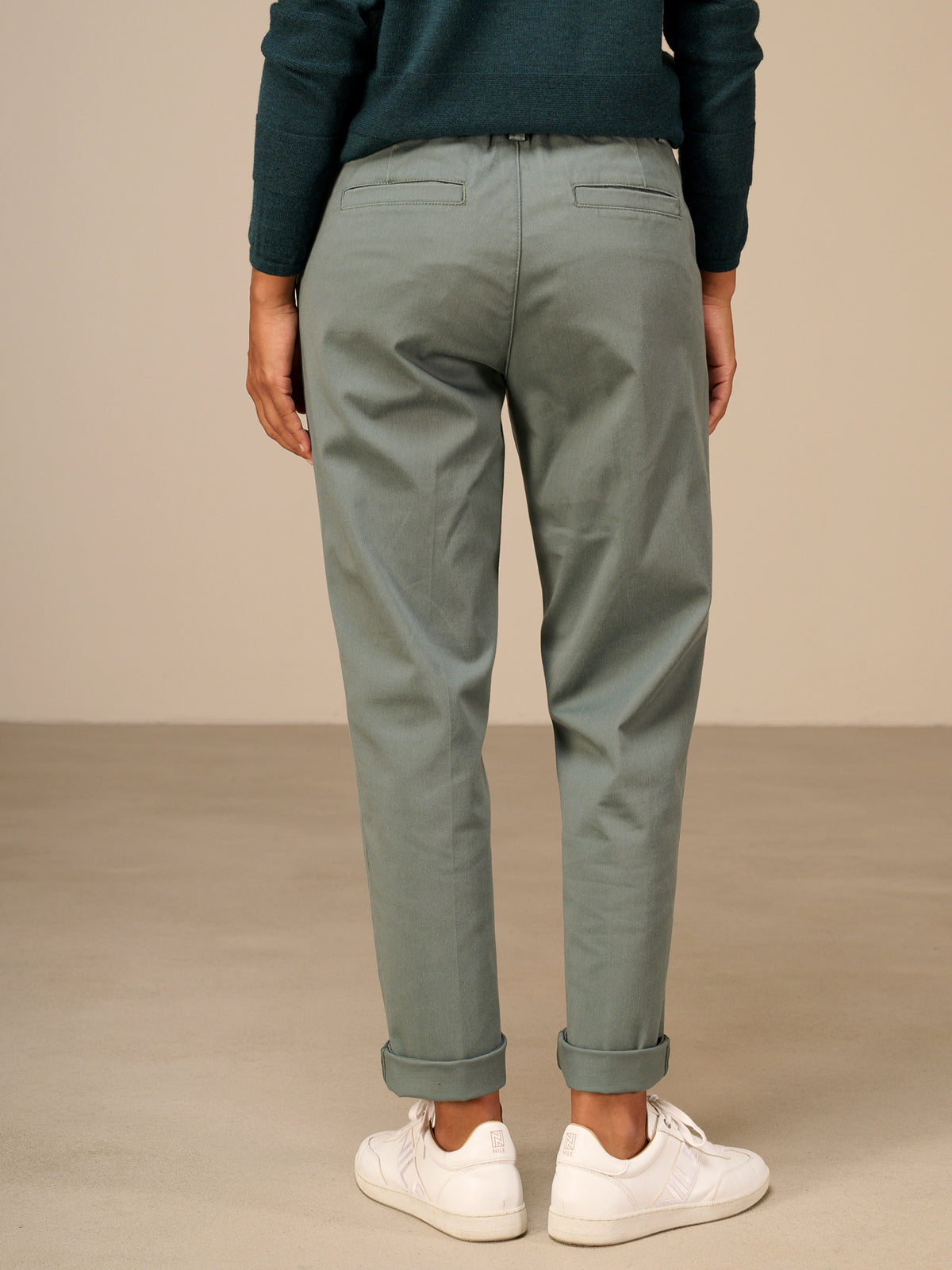 Chinos