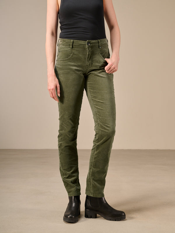 pantalon tapered