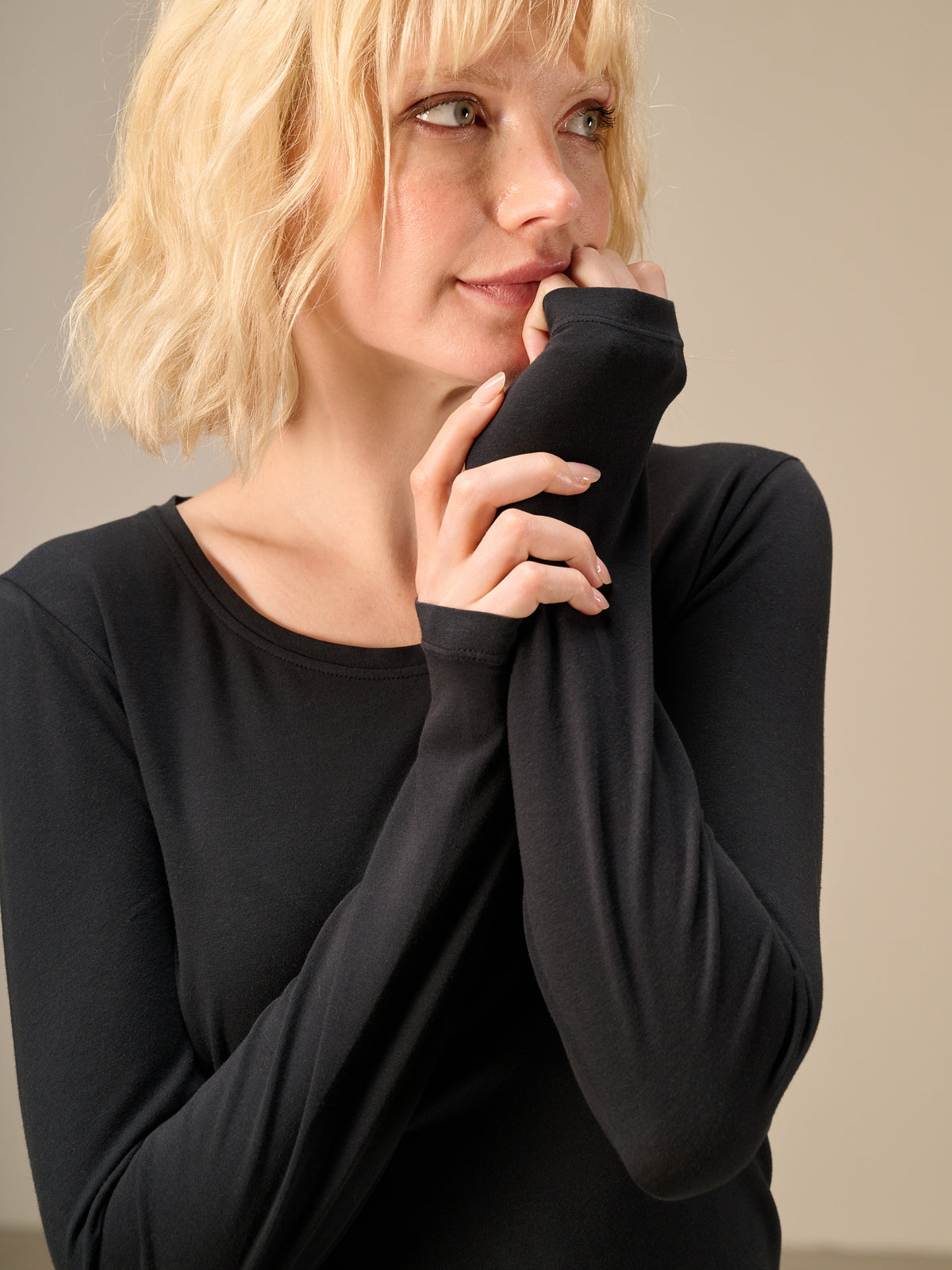 Round-neck shirt