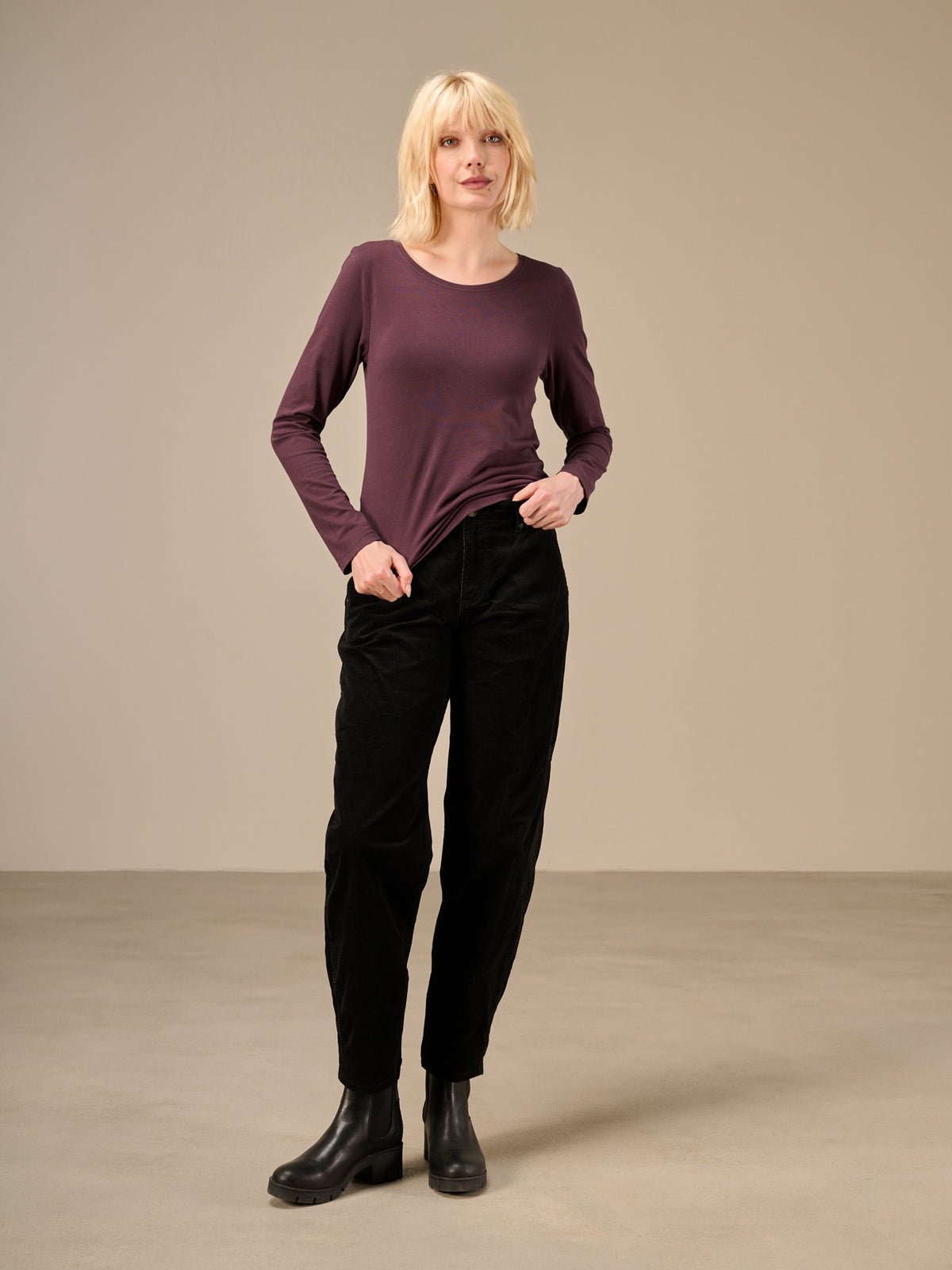 Round-neck shirt
