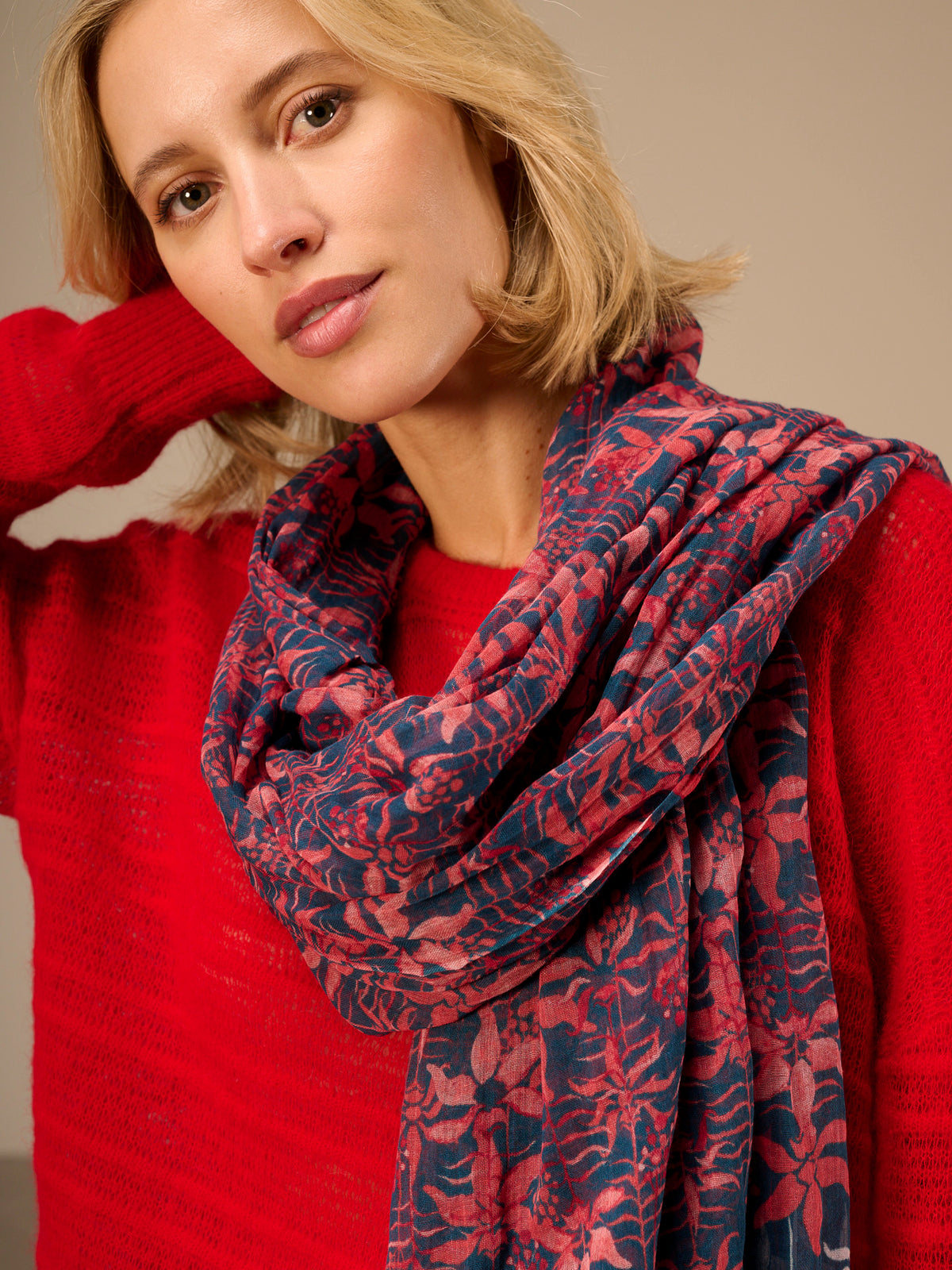 Cotton scarf