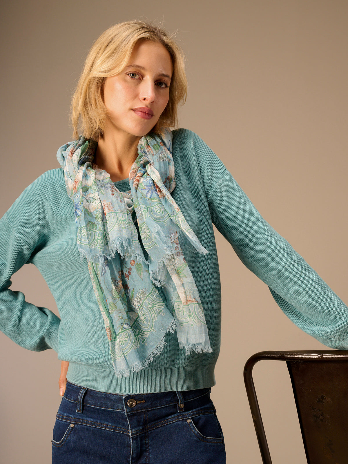 Cotton scarf