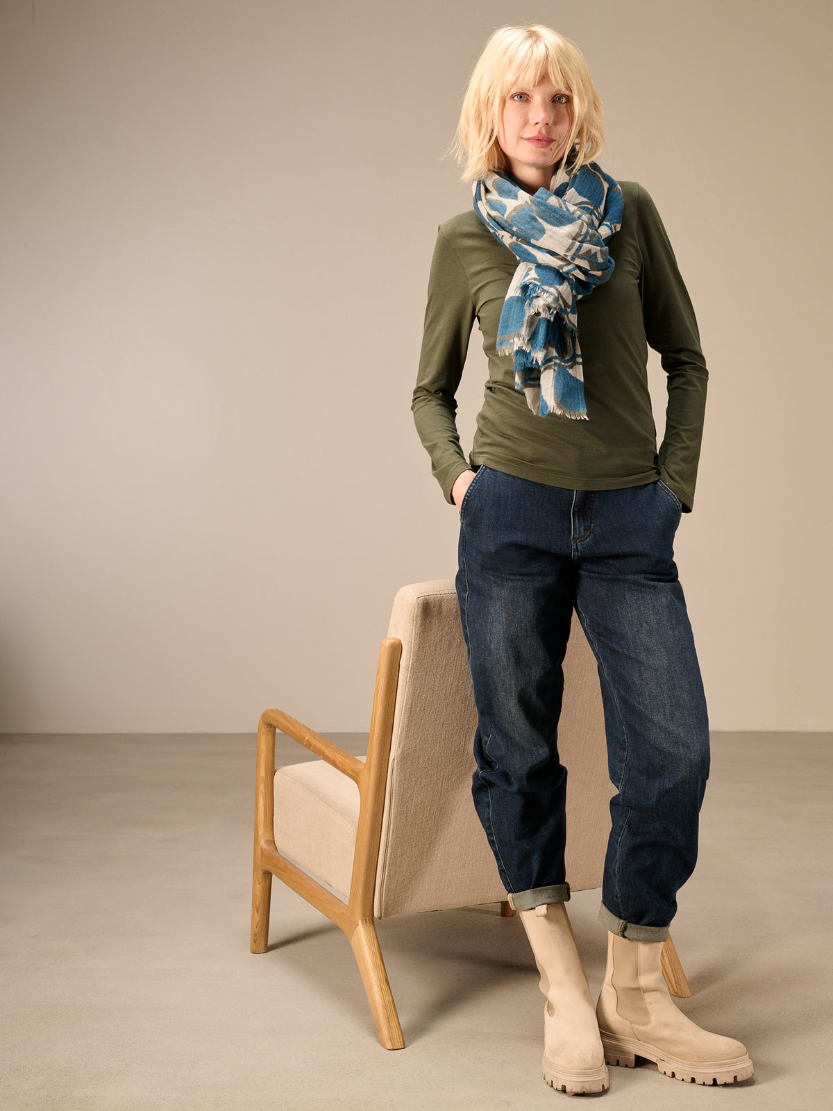 Wool scarf